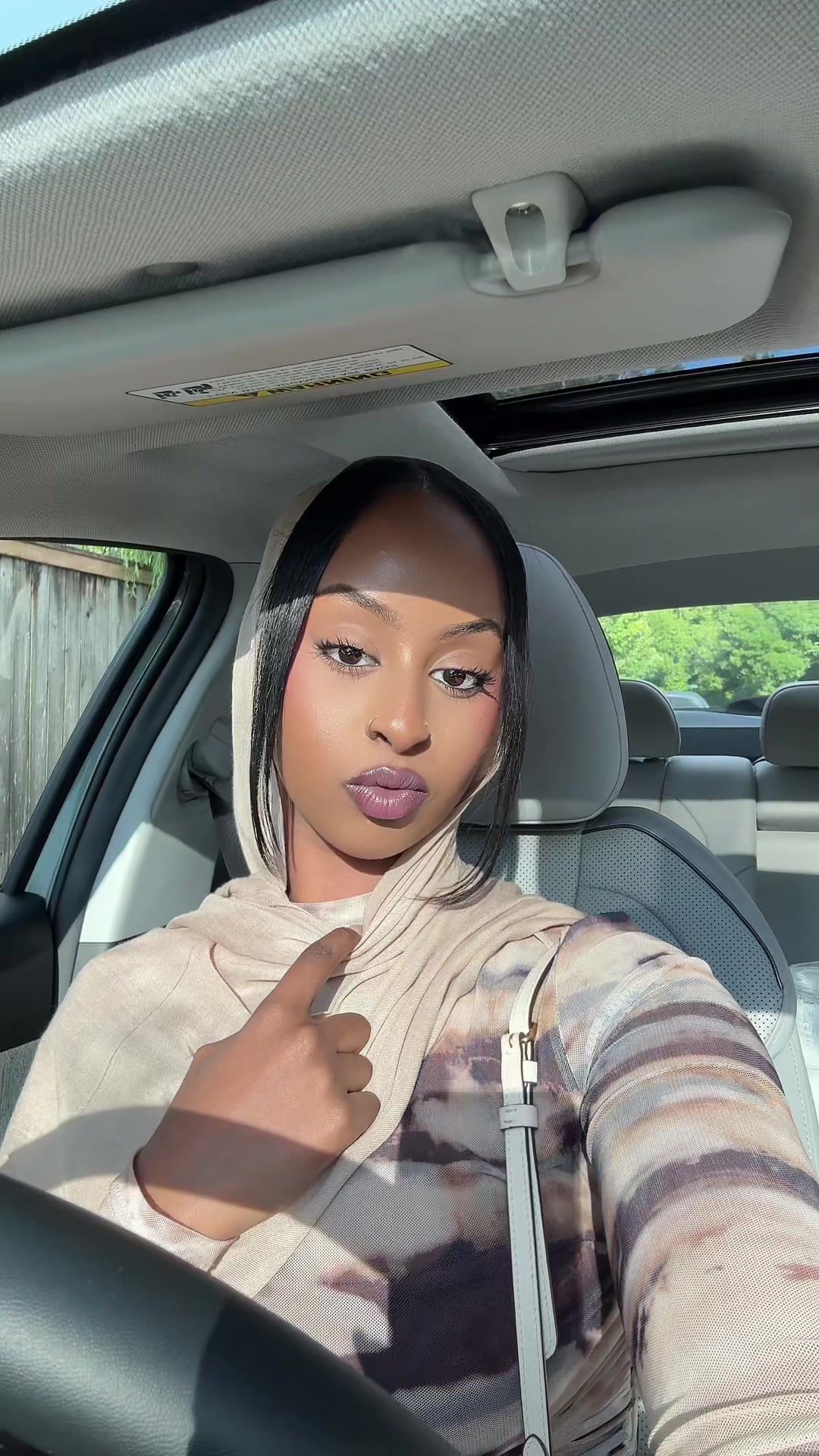 @liyahli
