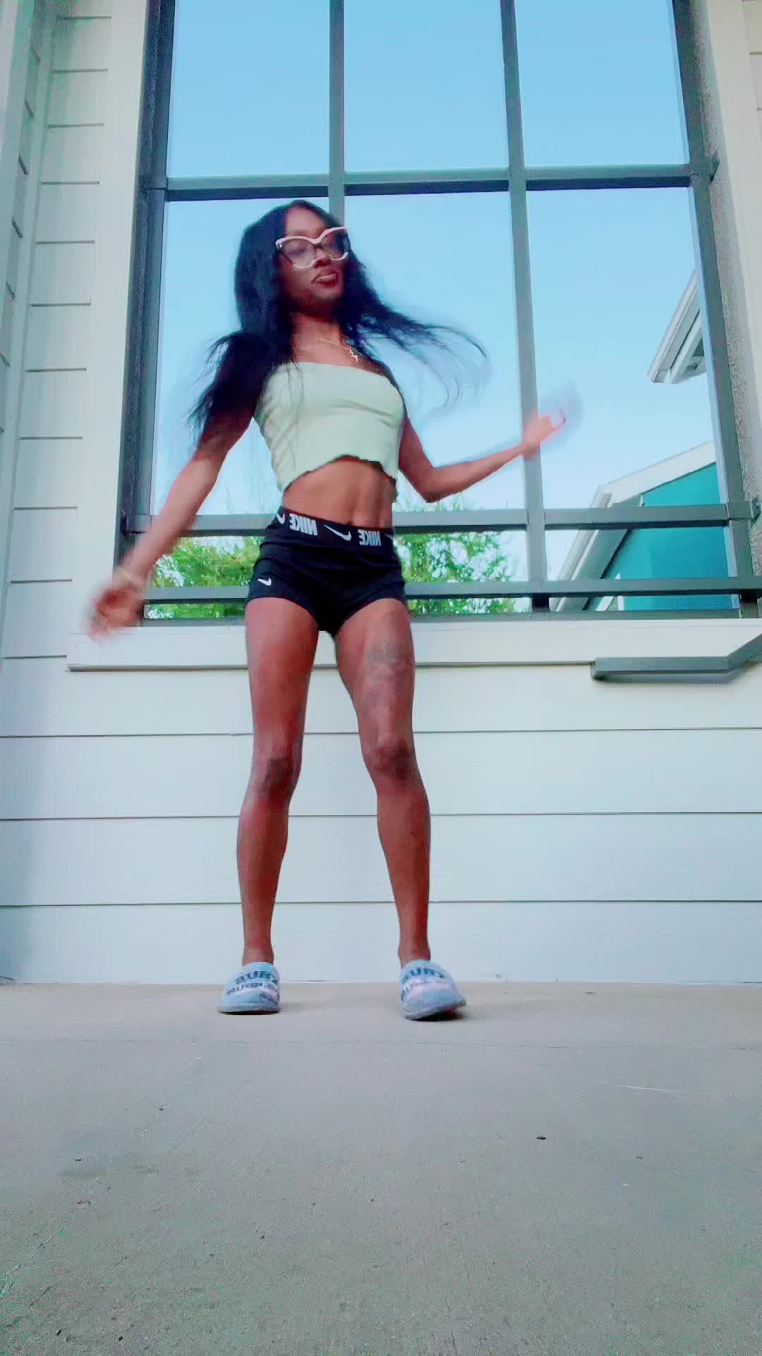 @Brenaagurlll