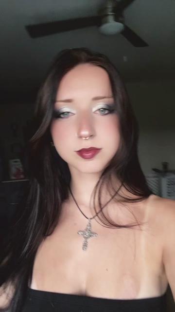 @☪︎ 𝒢𝓌𝓎𝓃 ✧