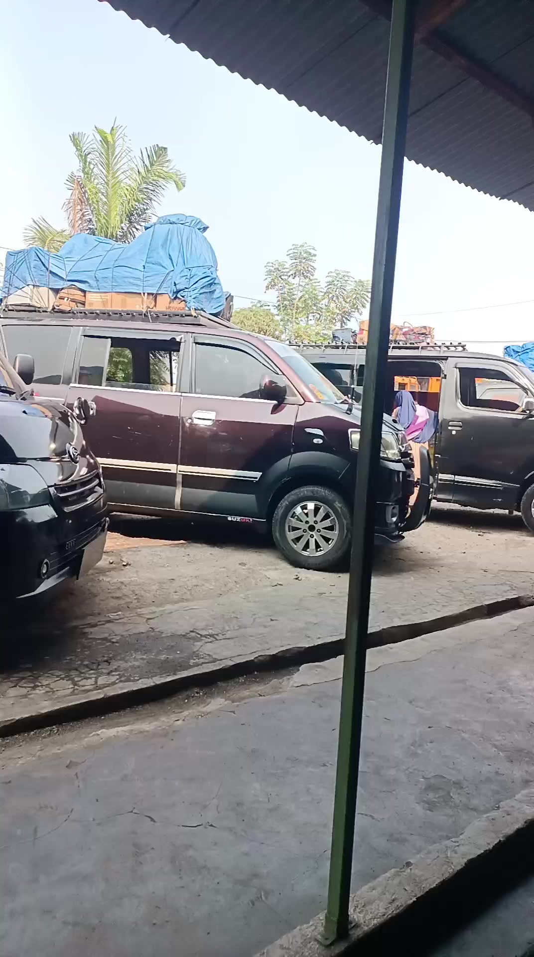@YANTO TREVEL