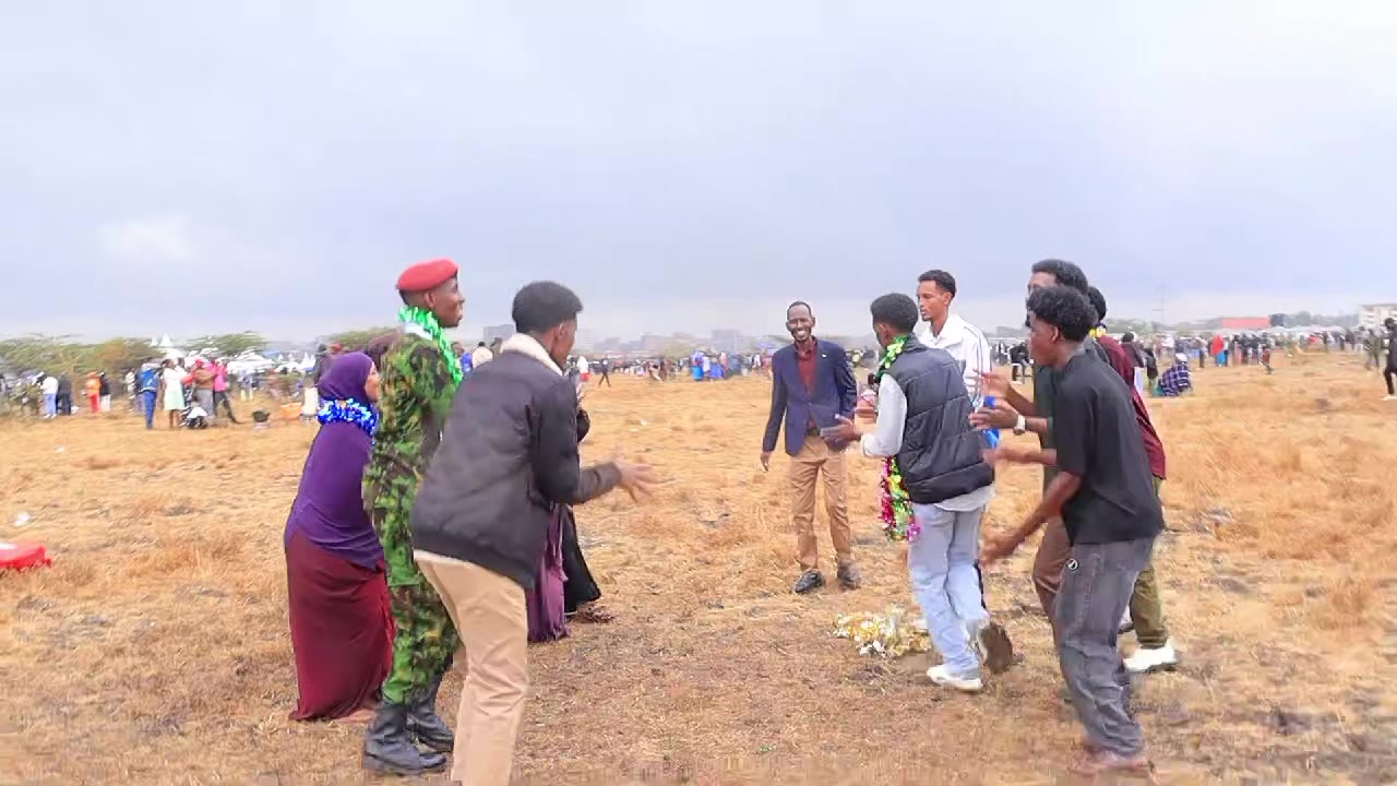 @Ayatulahi kalmoy binucafan