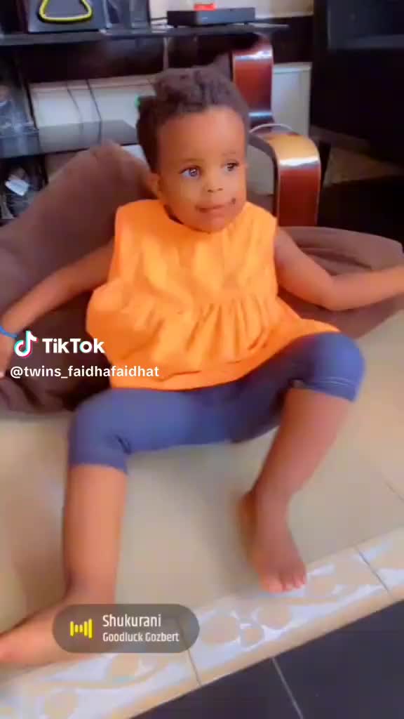 @Aniaselemani