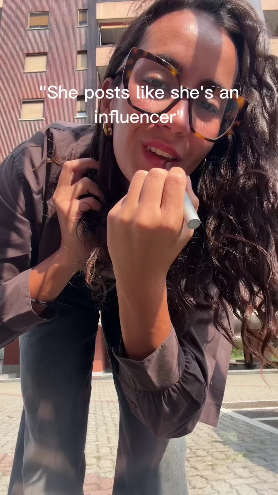 @Elisa