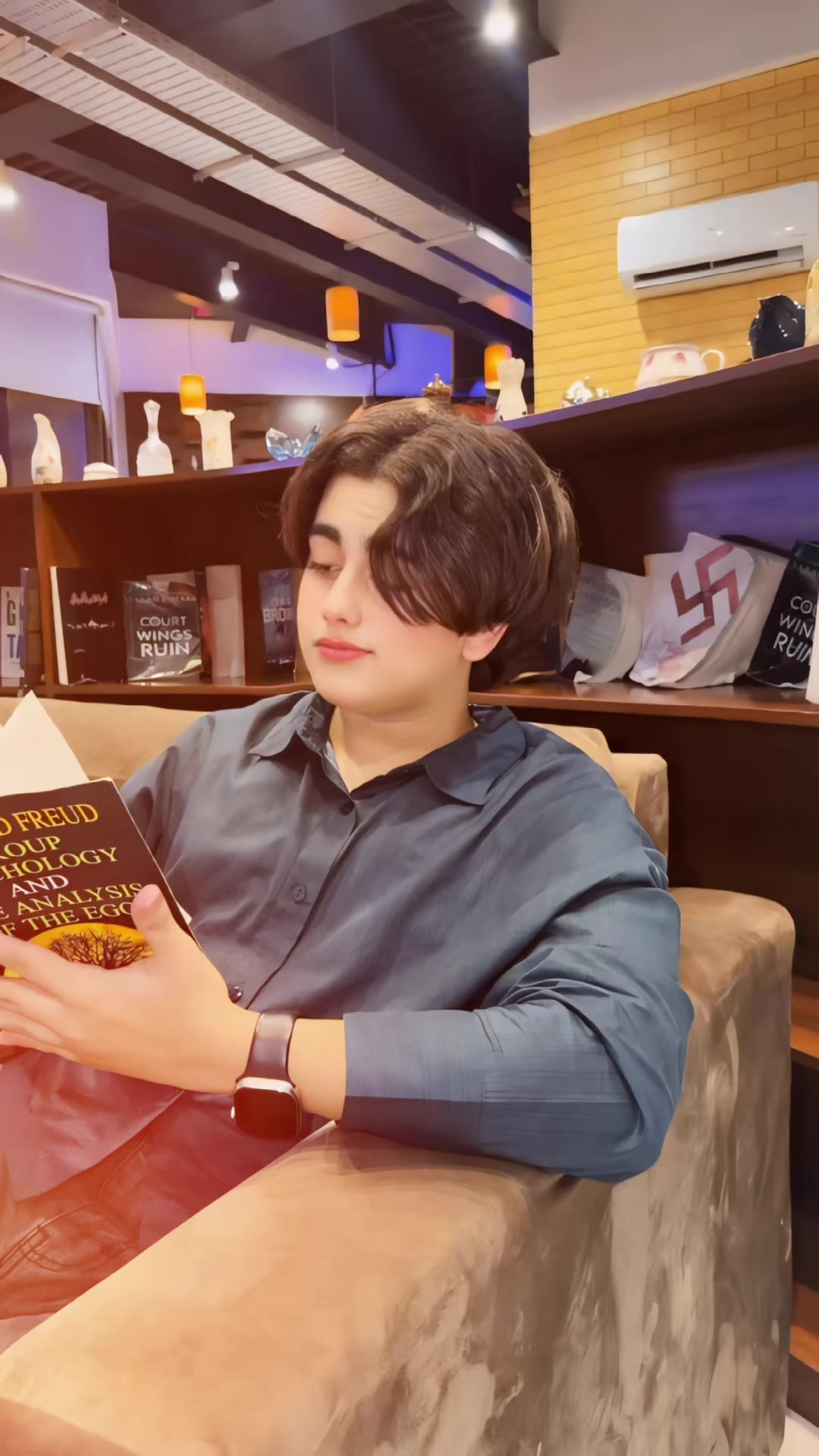 @𝙃𝙚: 𝘼  𝙒𝙊𝙇𝙁 🐺🥵