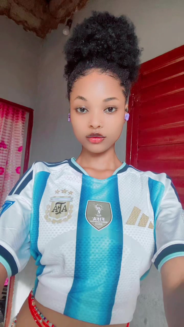 @Rėy&ntilde;&aring; Sc-K🌸🖤🤌