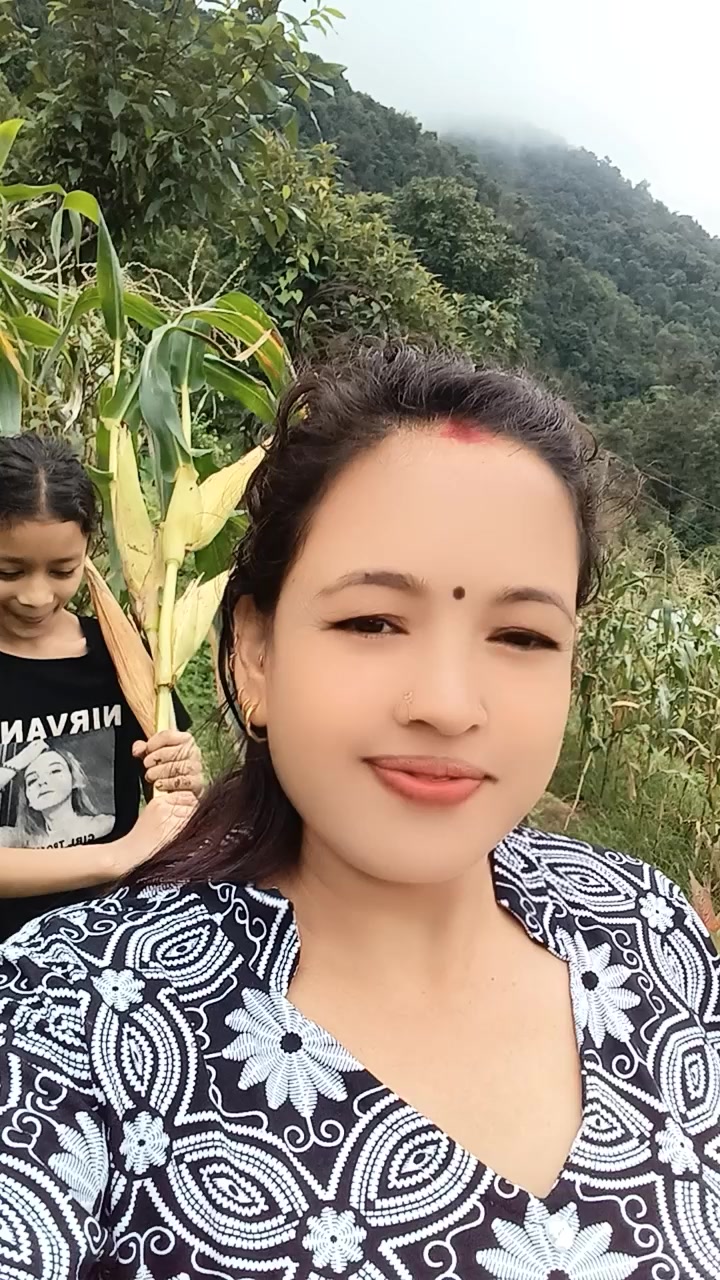 @ushaaxetri