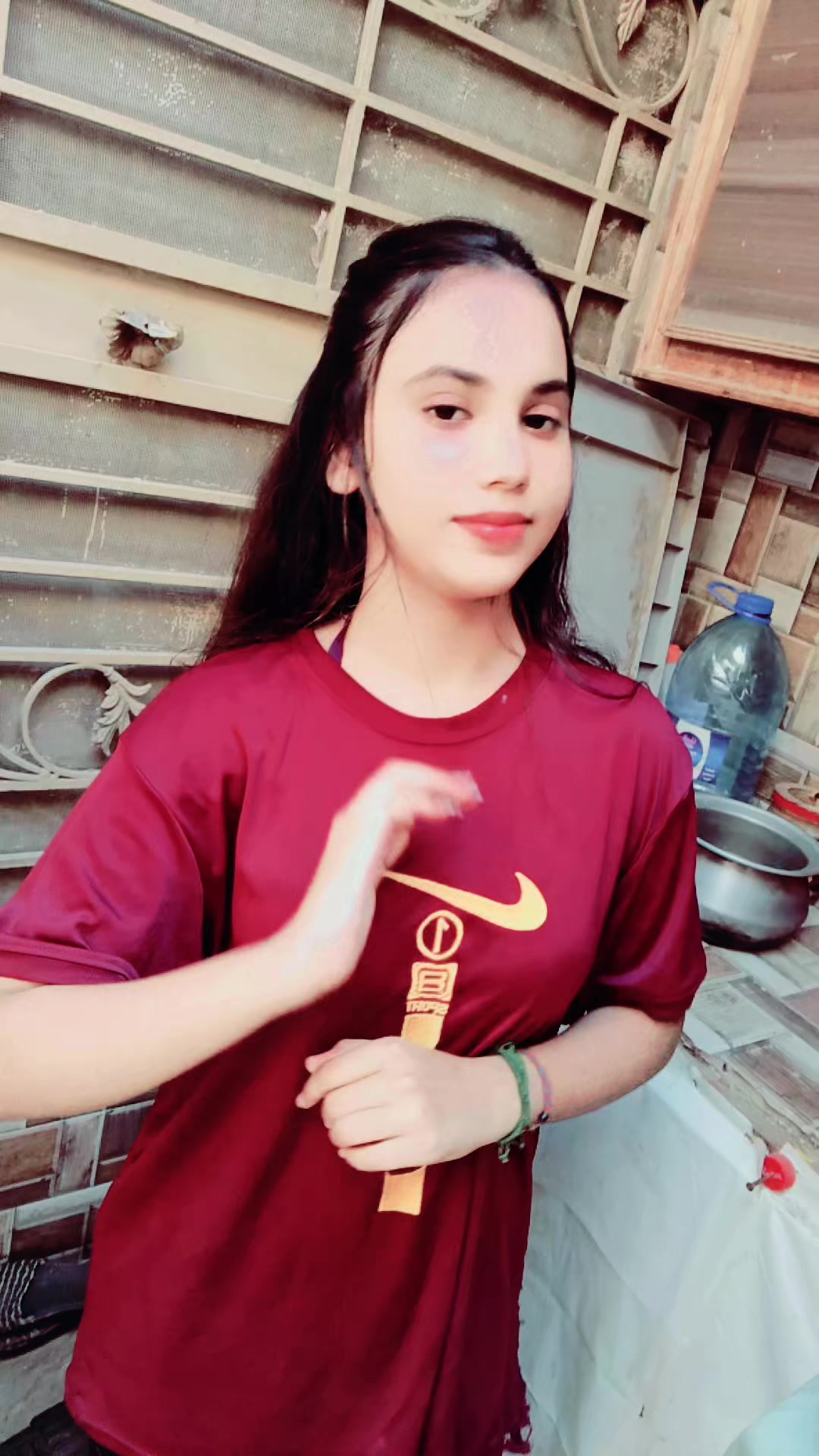 @Anayakhan
