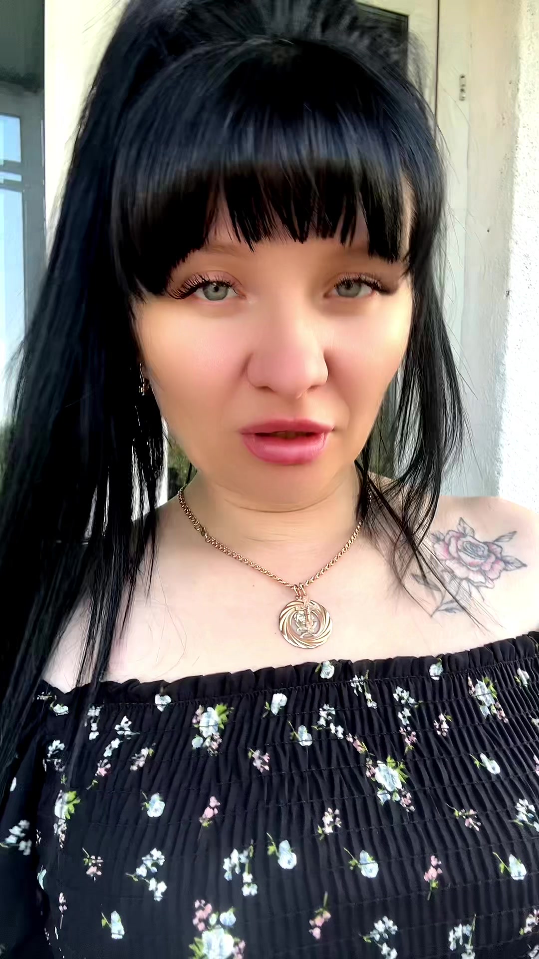 @Veronika