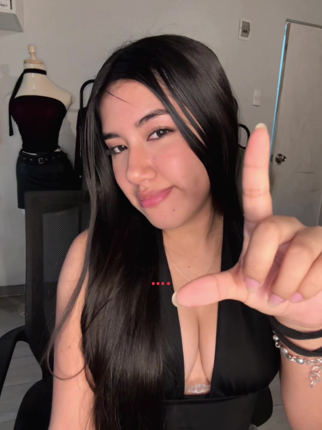 @Yohani._