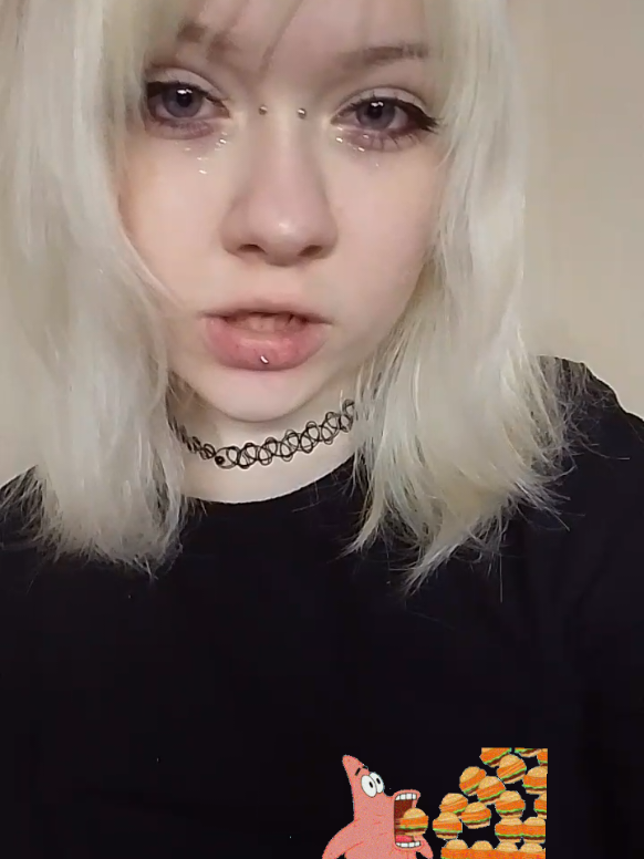 @рена чоч🎐