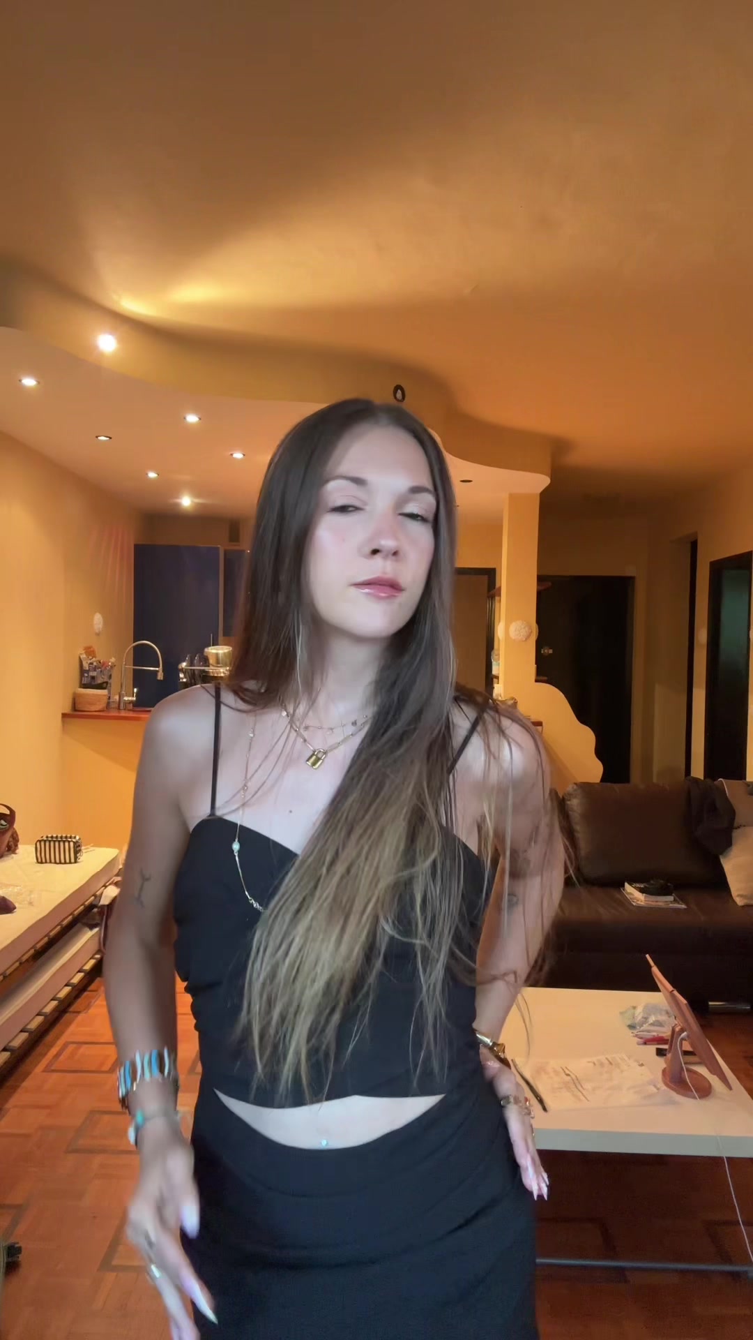 @Laura E