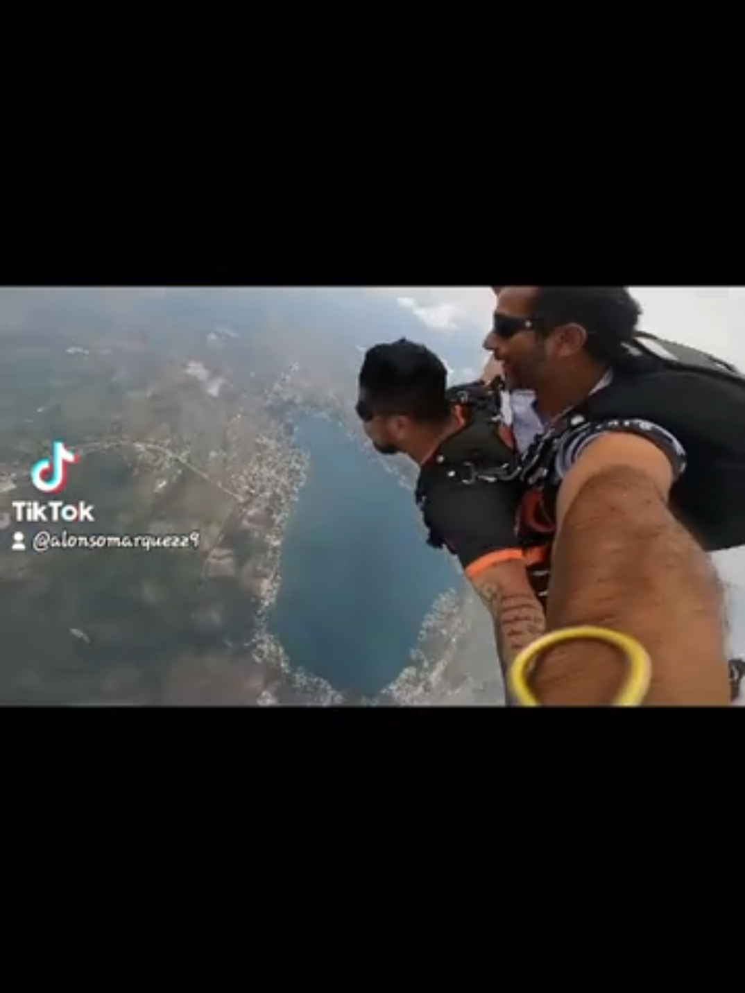 @Alonso Márquez