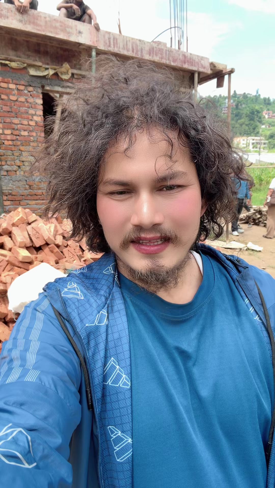@Begam Nepali(Bhatbhate Maila)