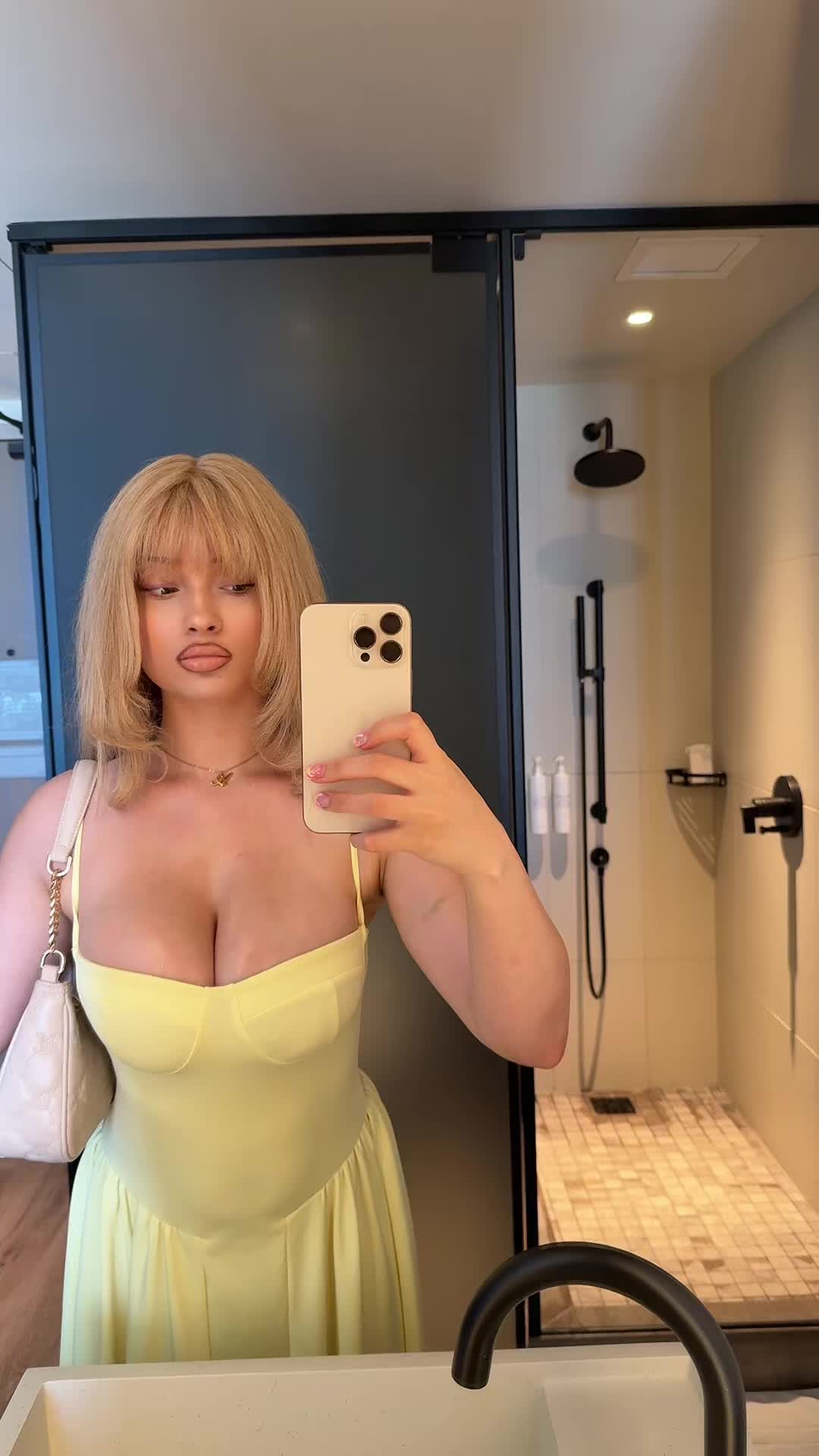 @Theangelmariee