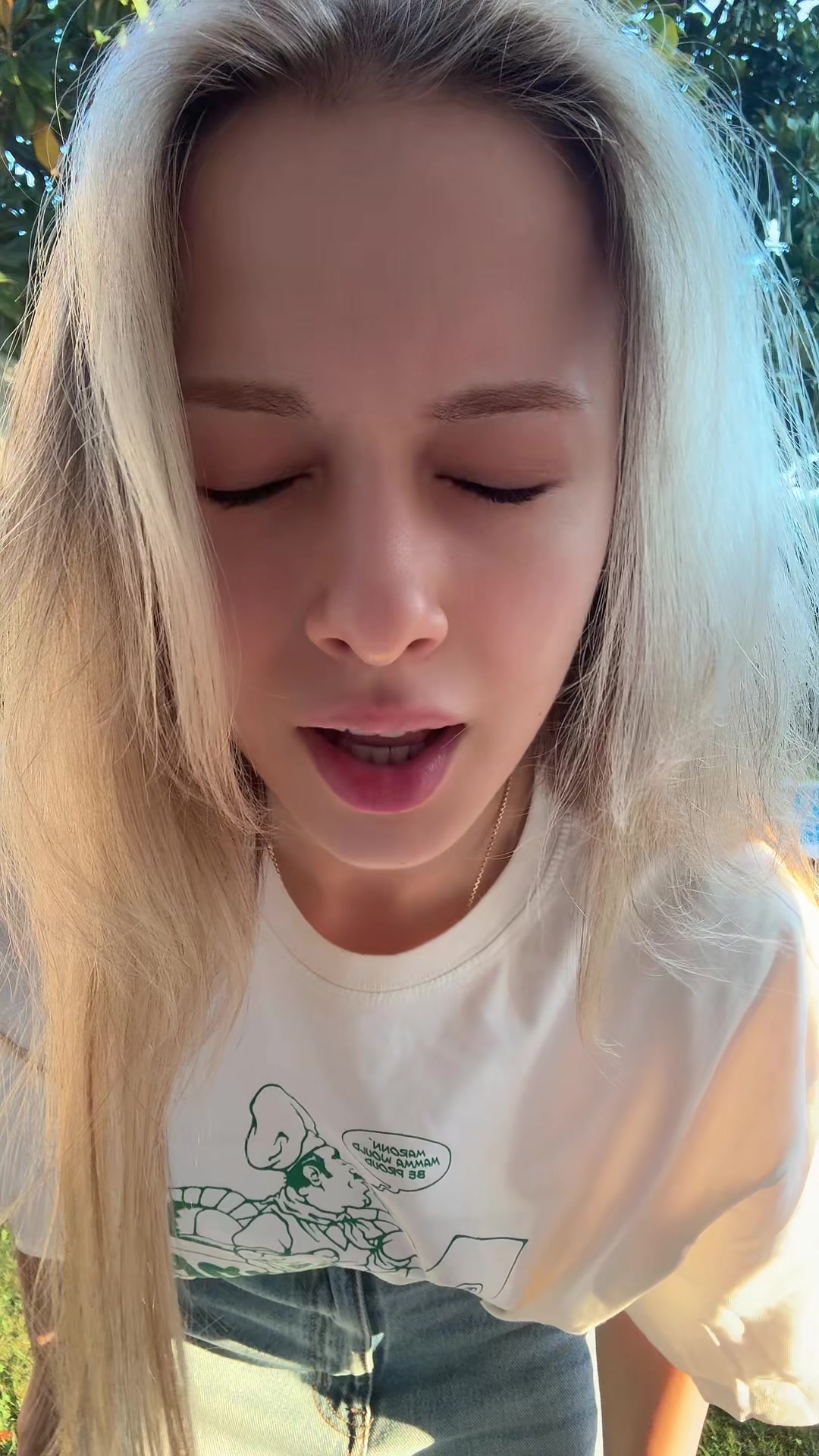 @Elif Sara&ccedil;