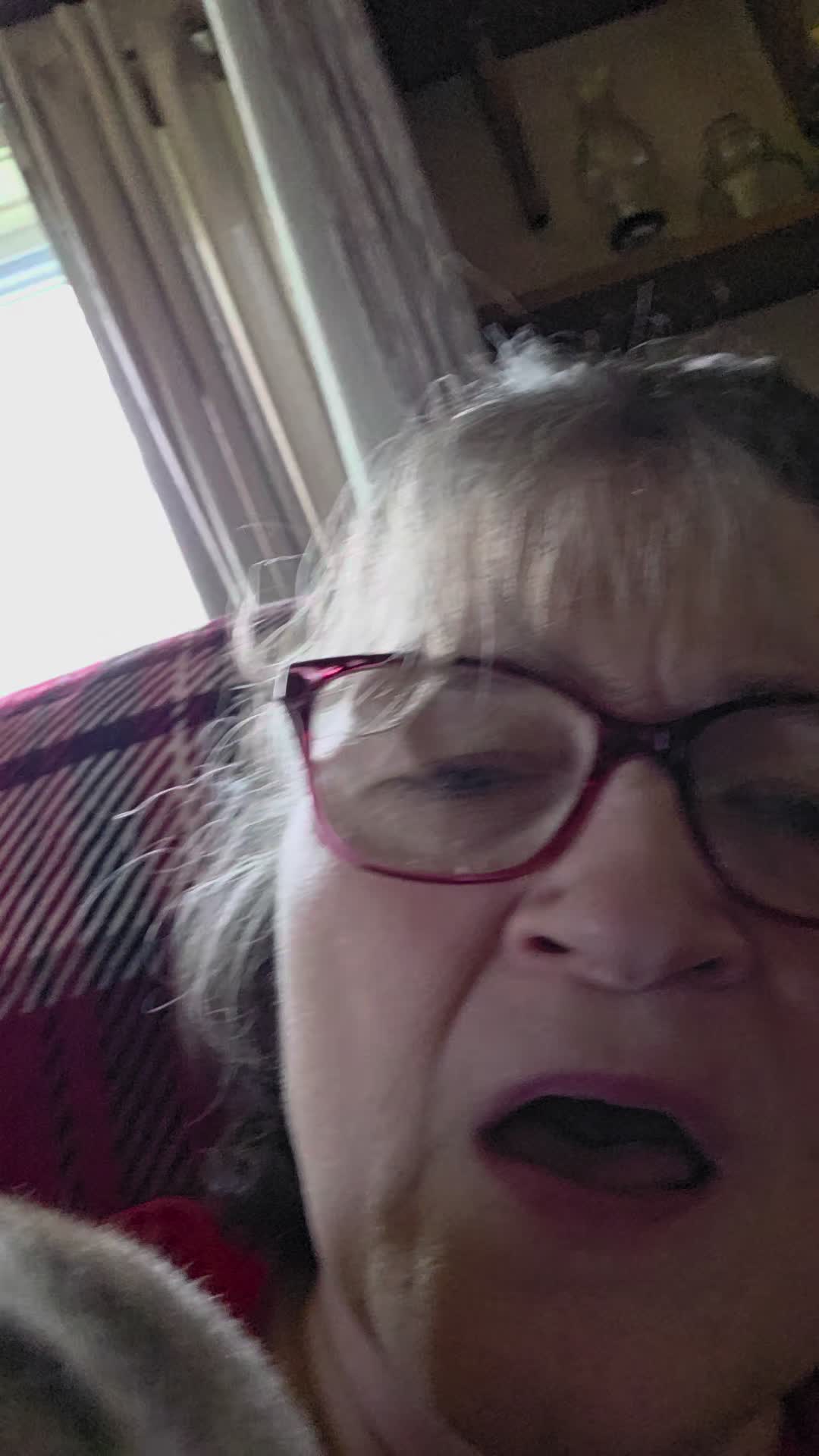 @CarolineDobay