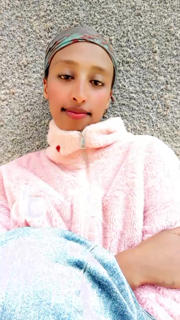 @tsiya