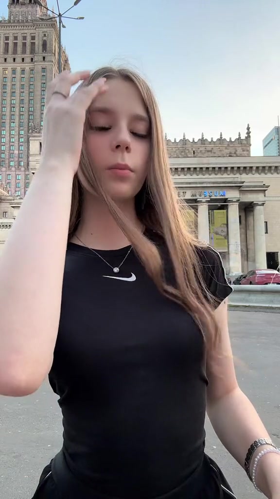 @irunawzx
