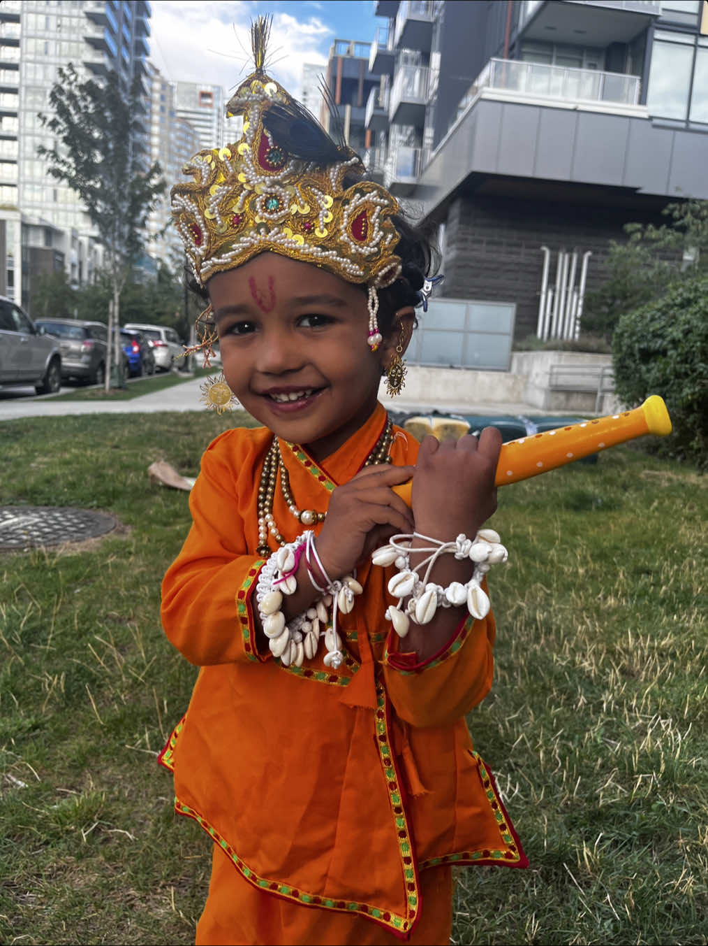 @(nidhzazz) Dr. Nidhi Joshi