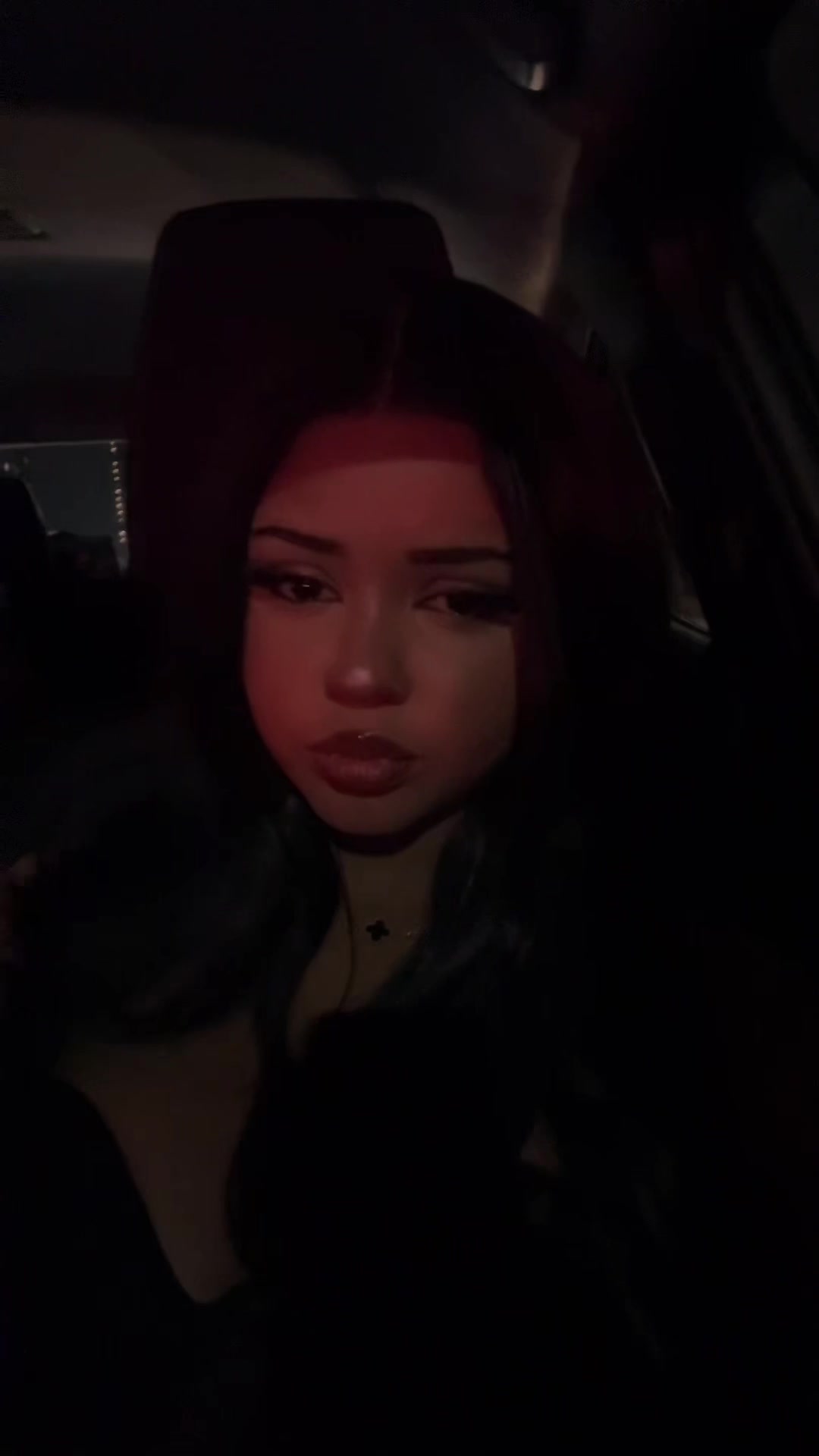 @leahmealoneeyall0