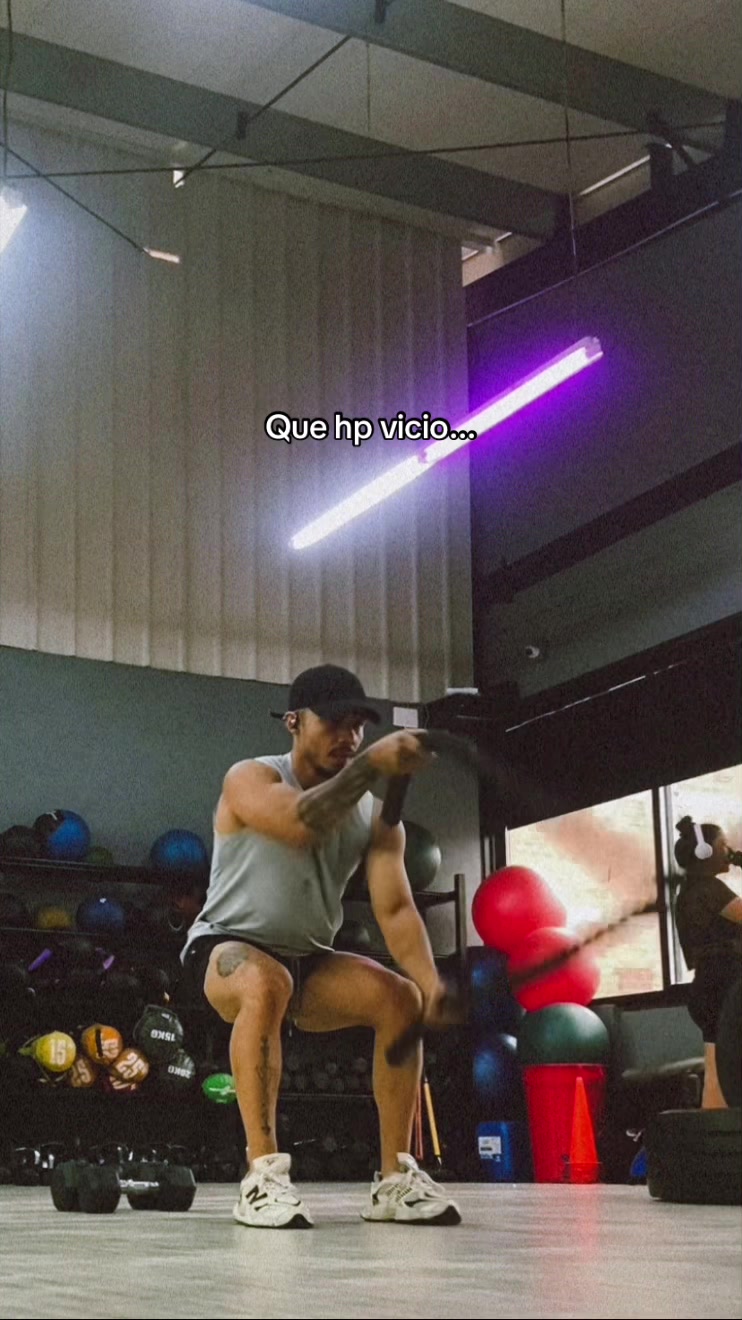@YR