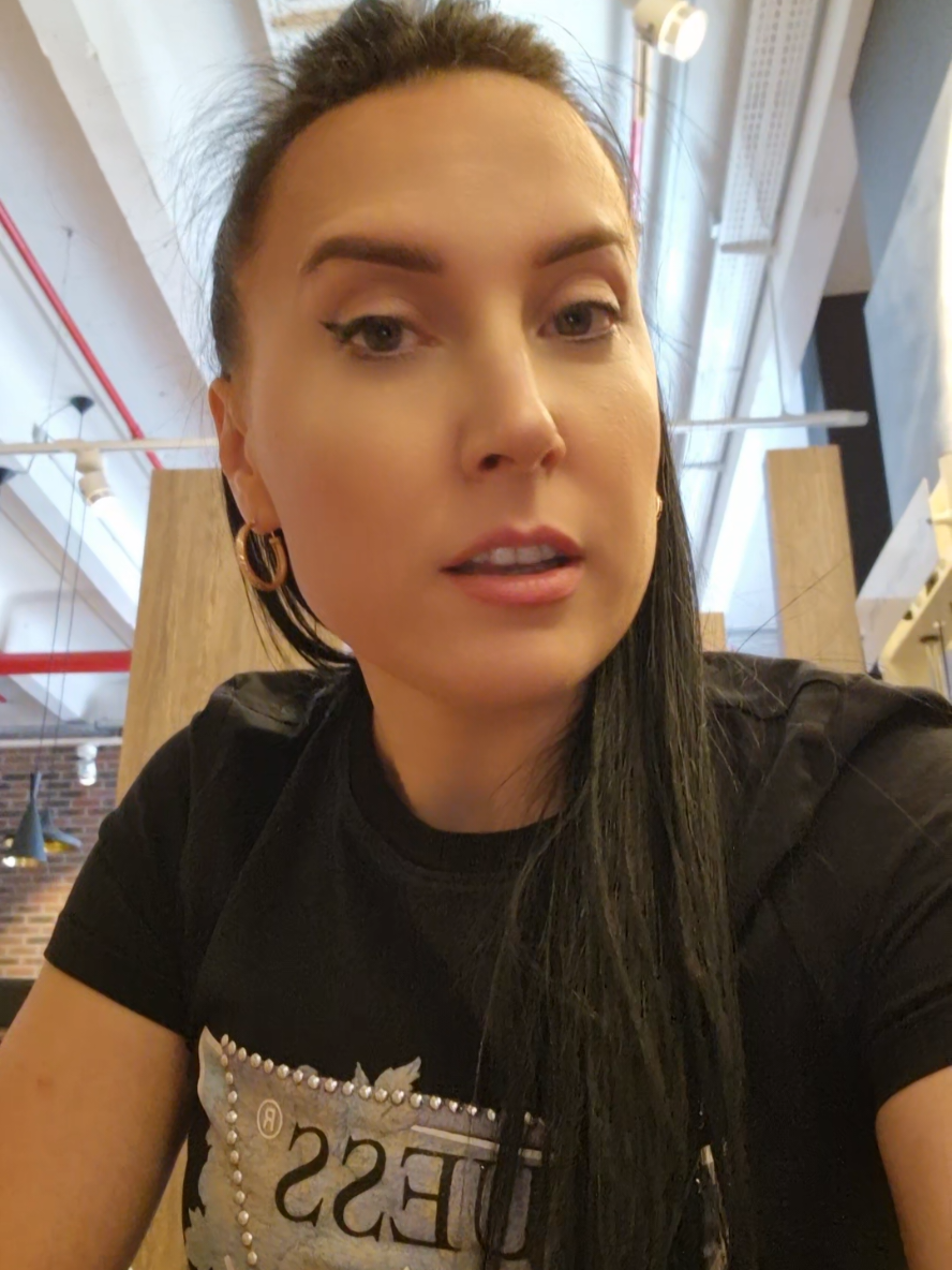 @Bîzu Cristina