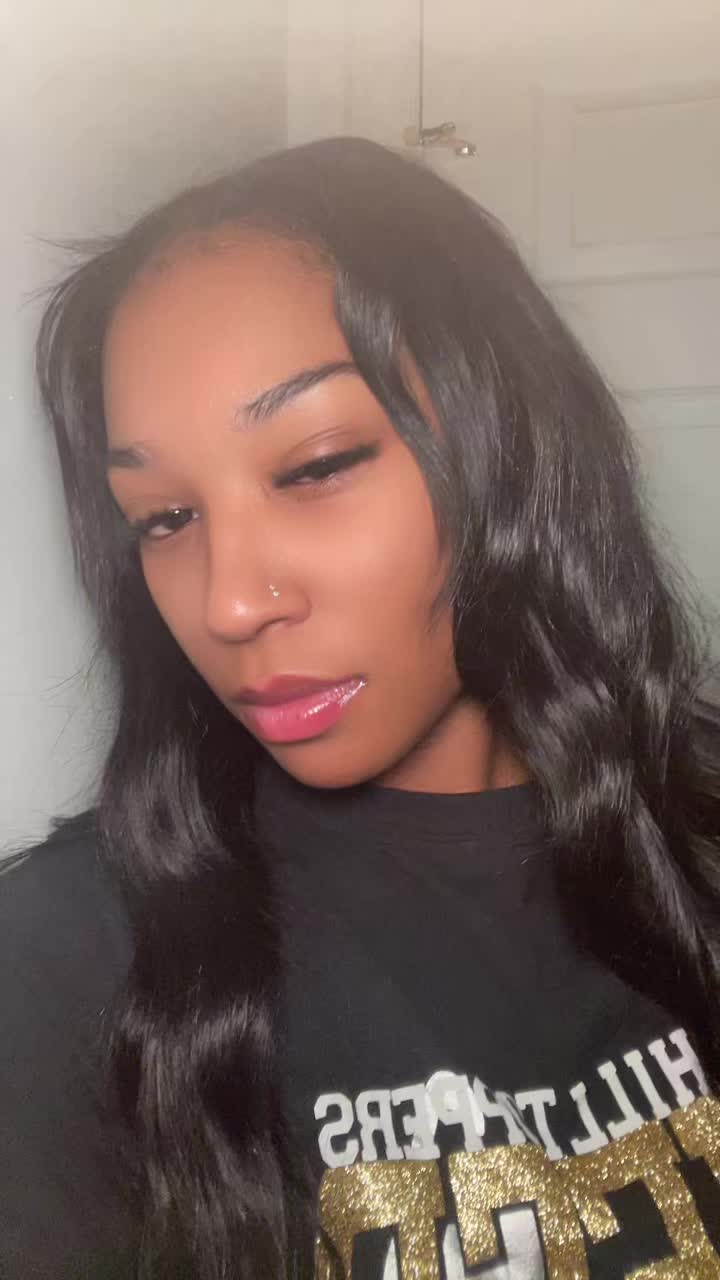 @kaylanez__