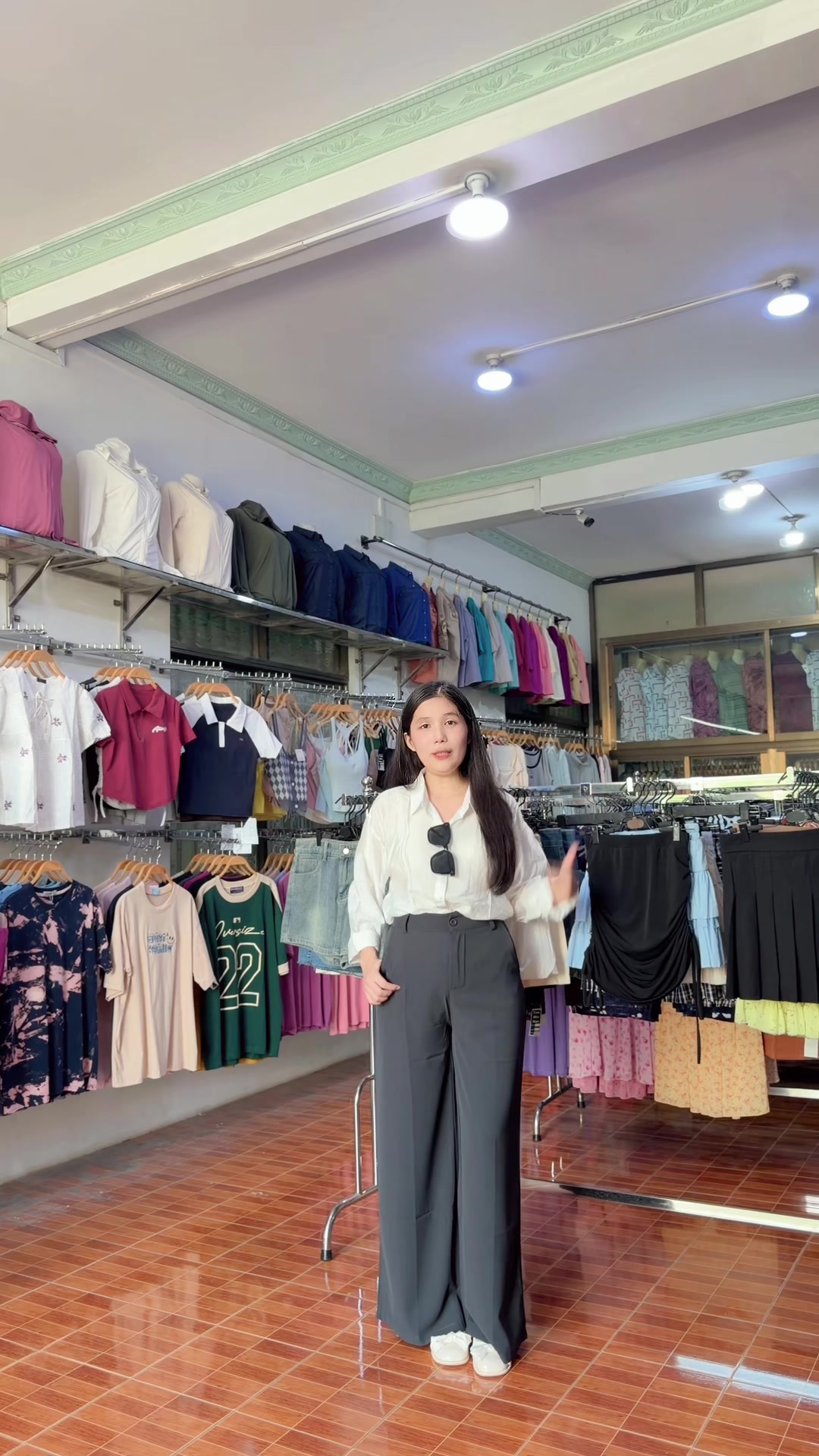 @Taw Win Nan clothing-girl