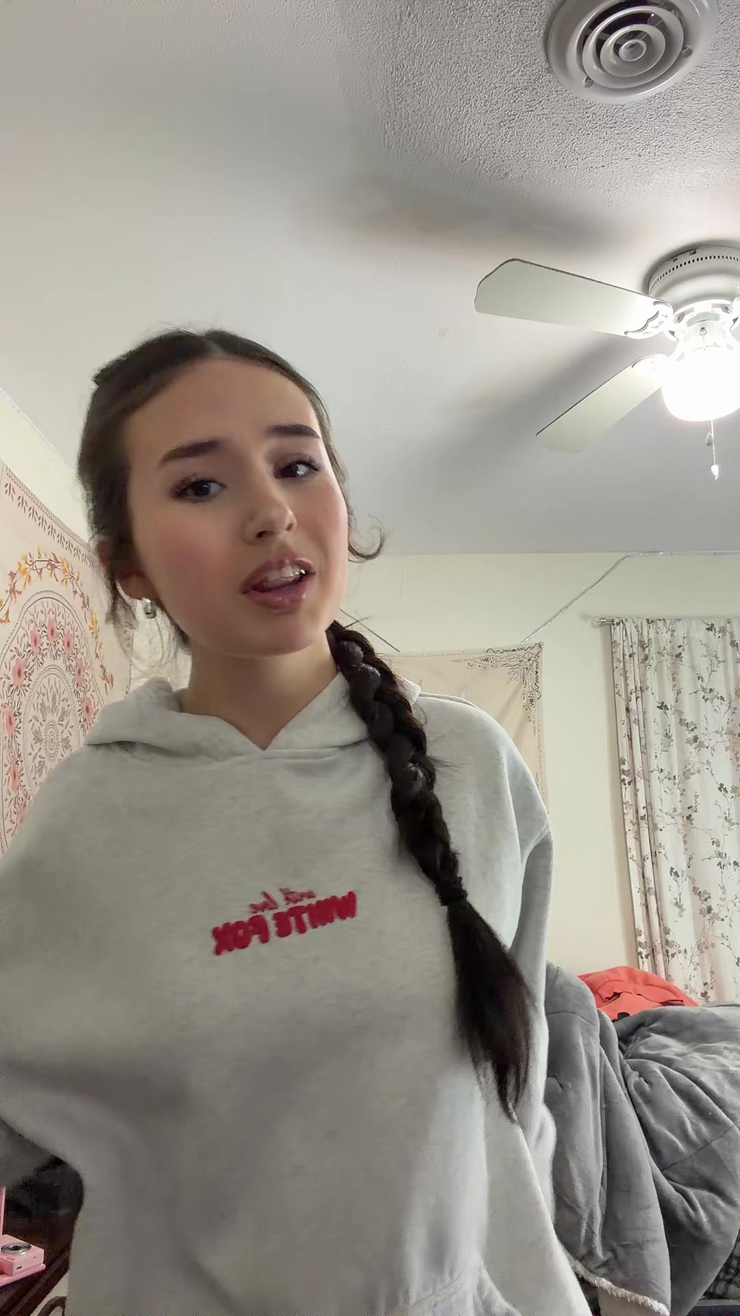 @carliekehnn