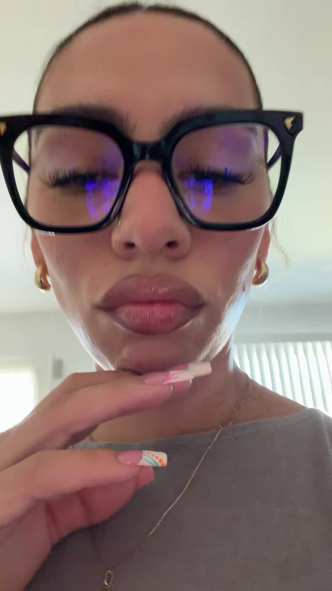 @laurynsophia