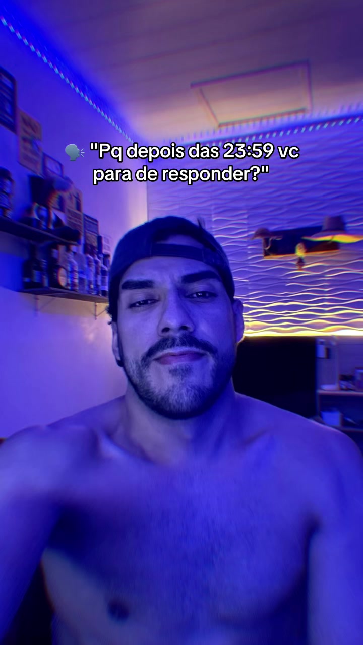 @Vitorino