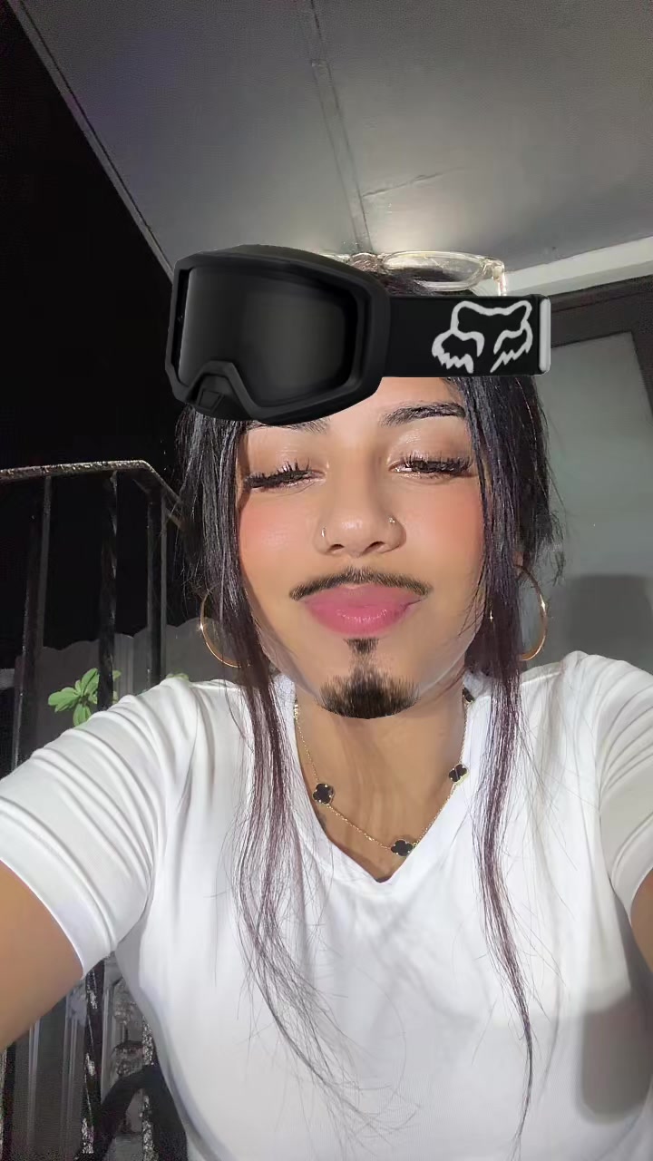 @️