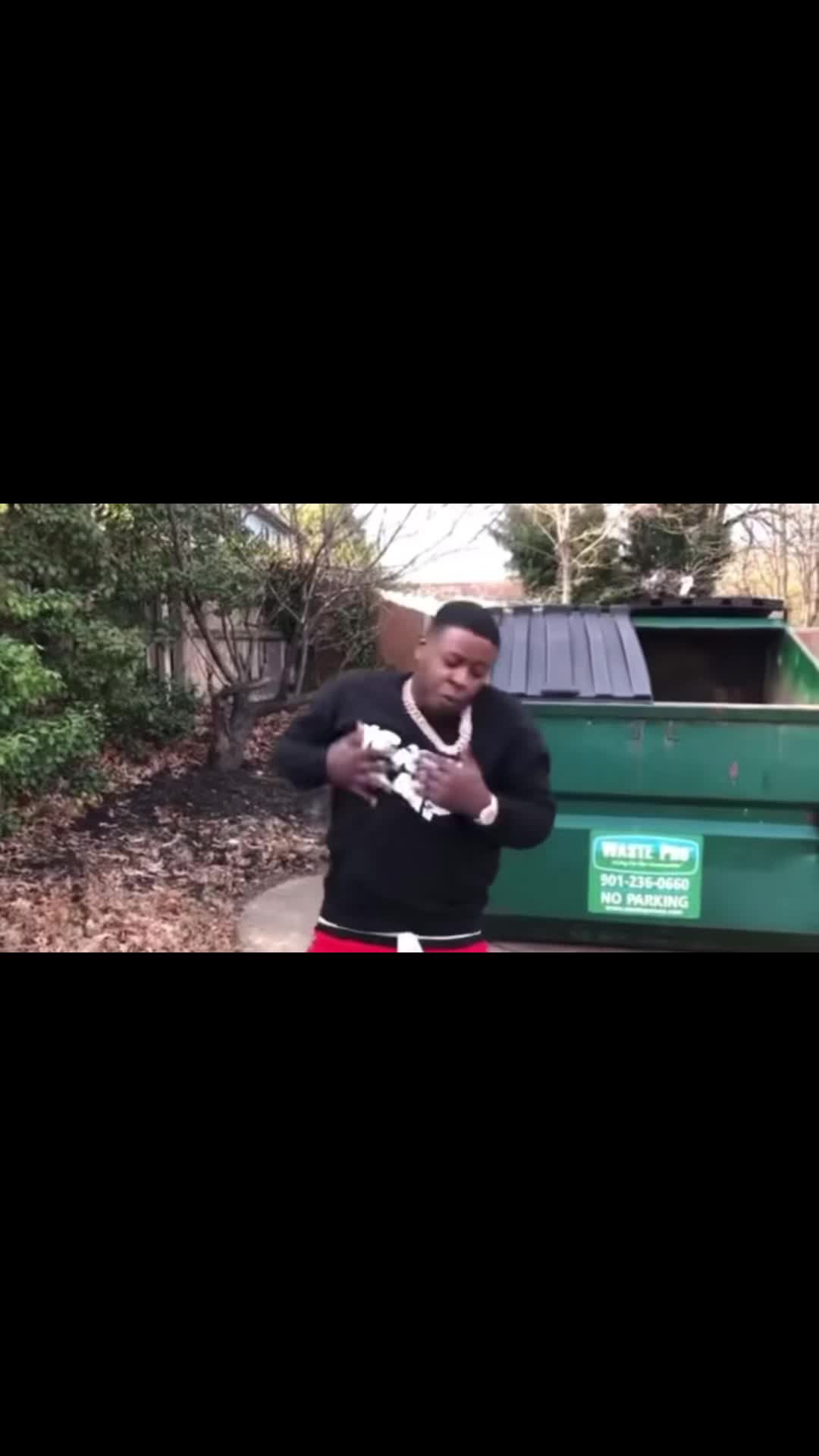 @hmph