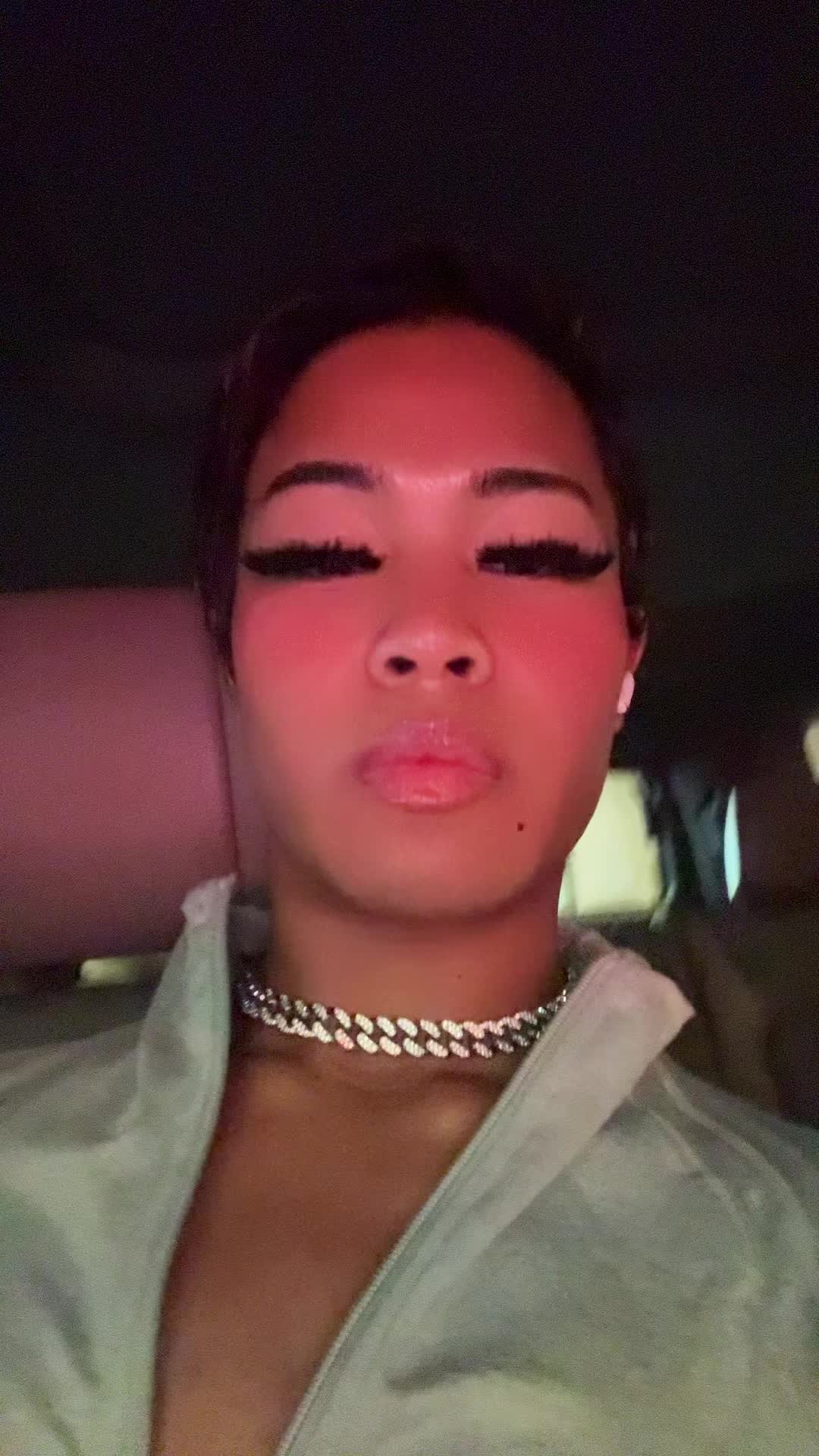 @Jo$hï