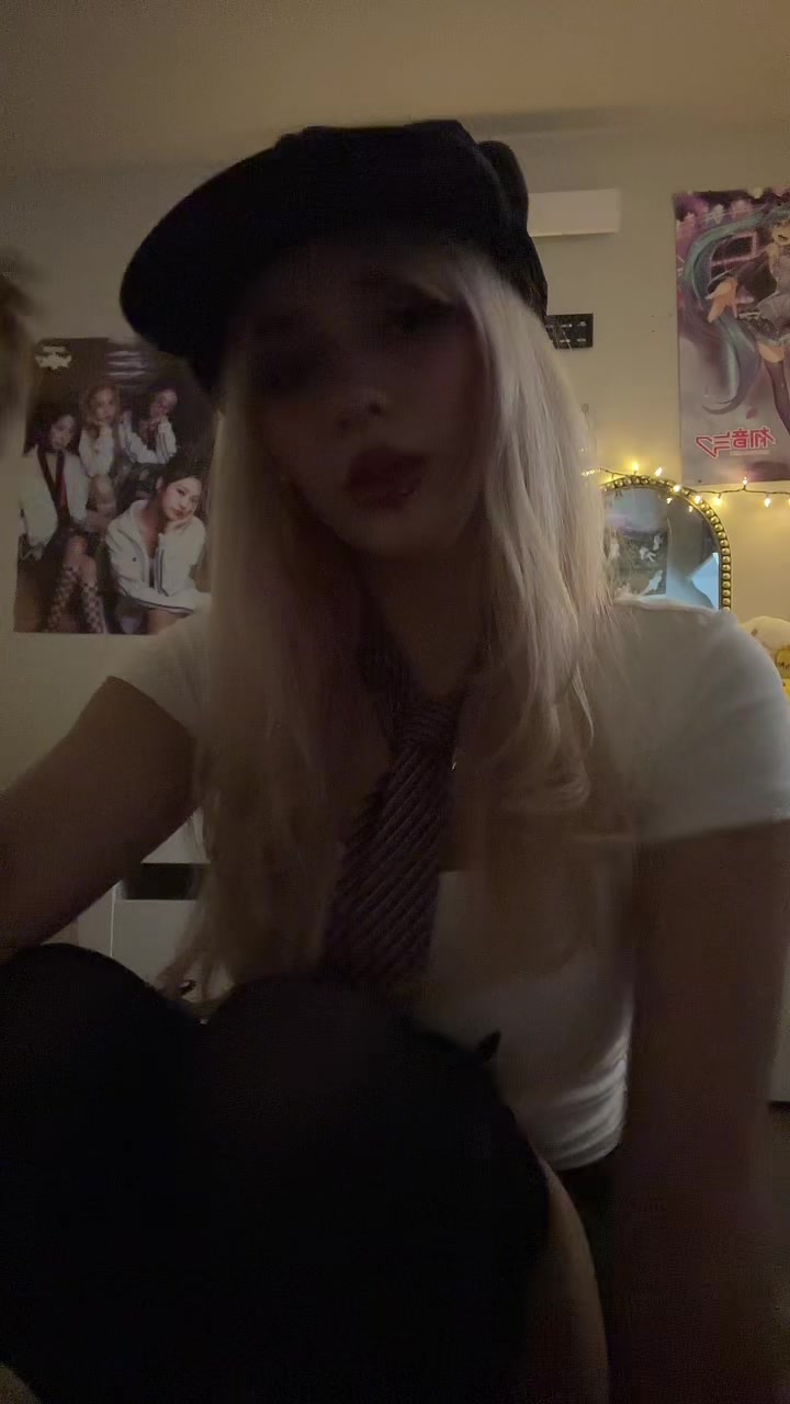 @dinopawwz