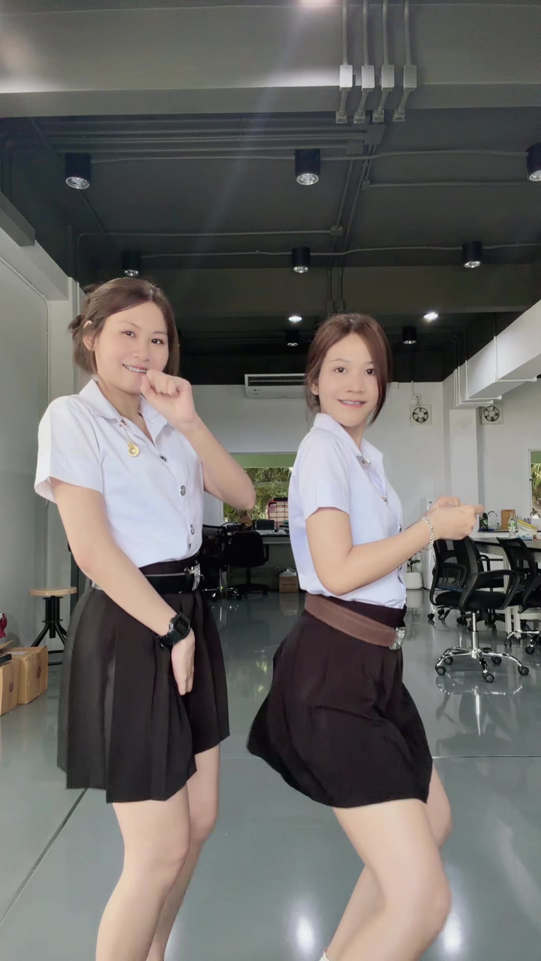 @คงควรคอย