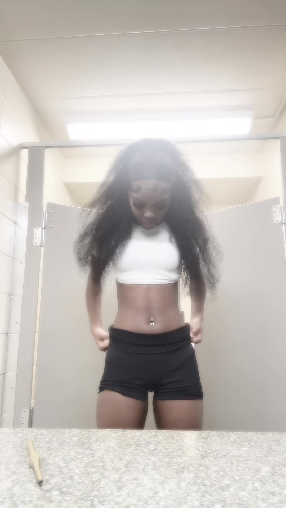 @itsoneshaprivee
