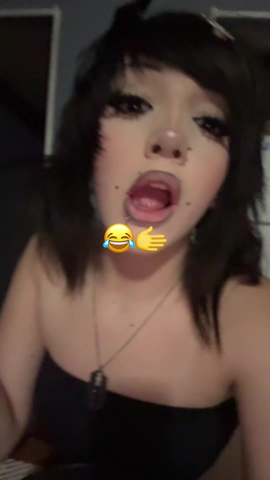 @deeznutz