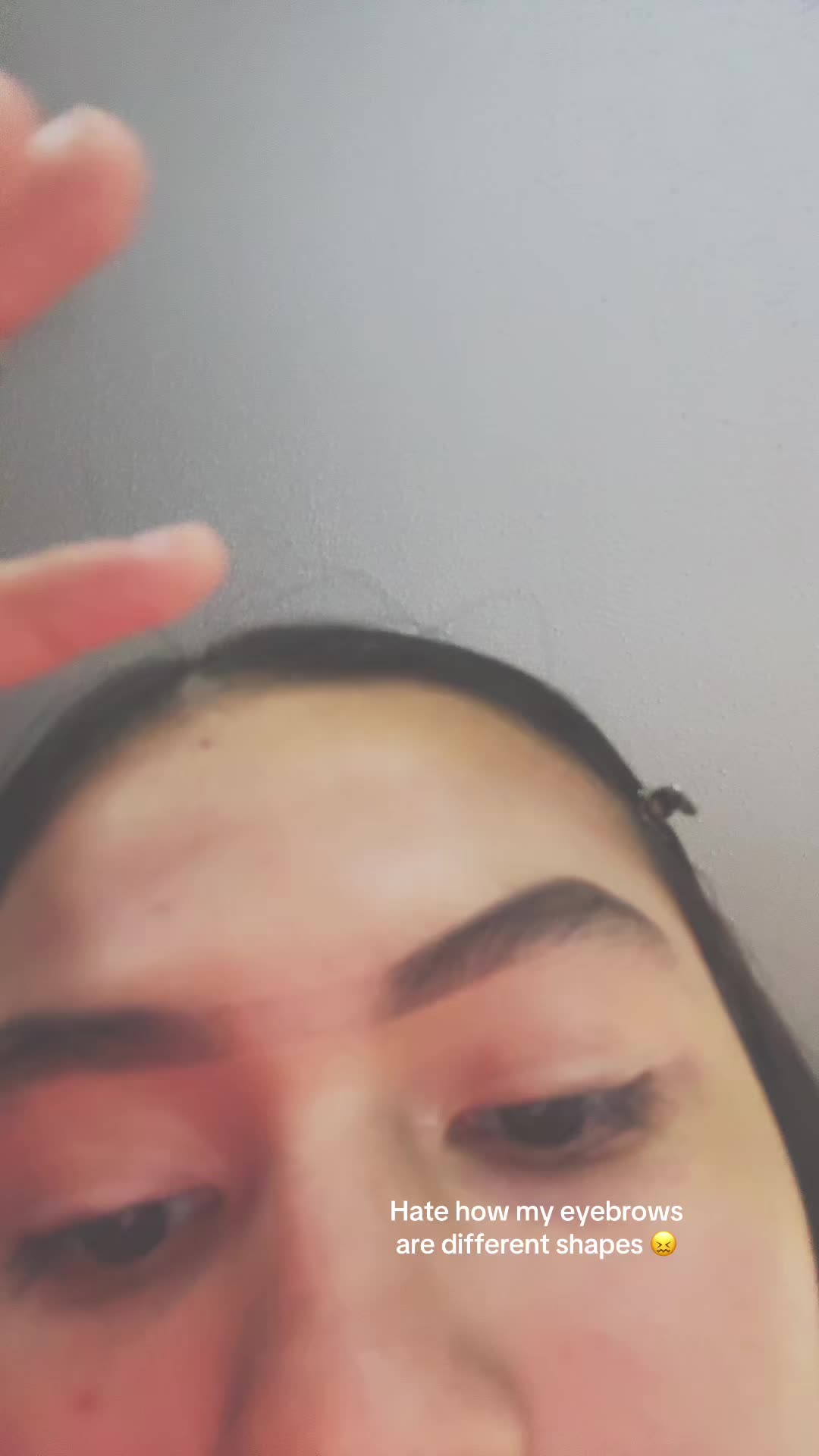 @.!