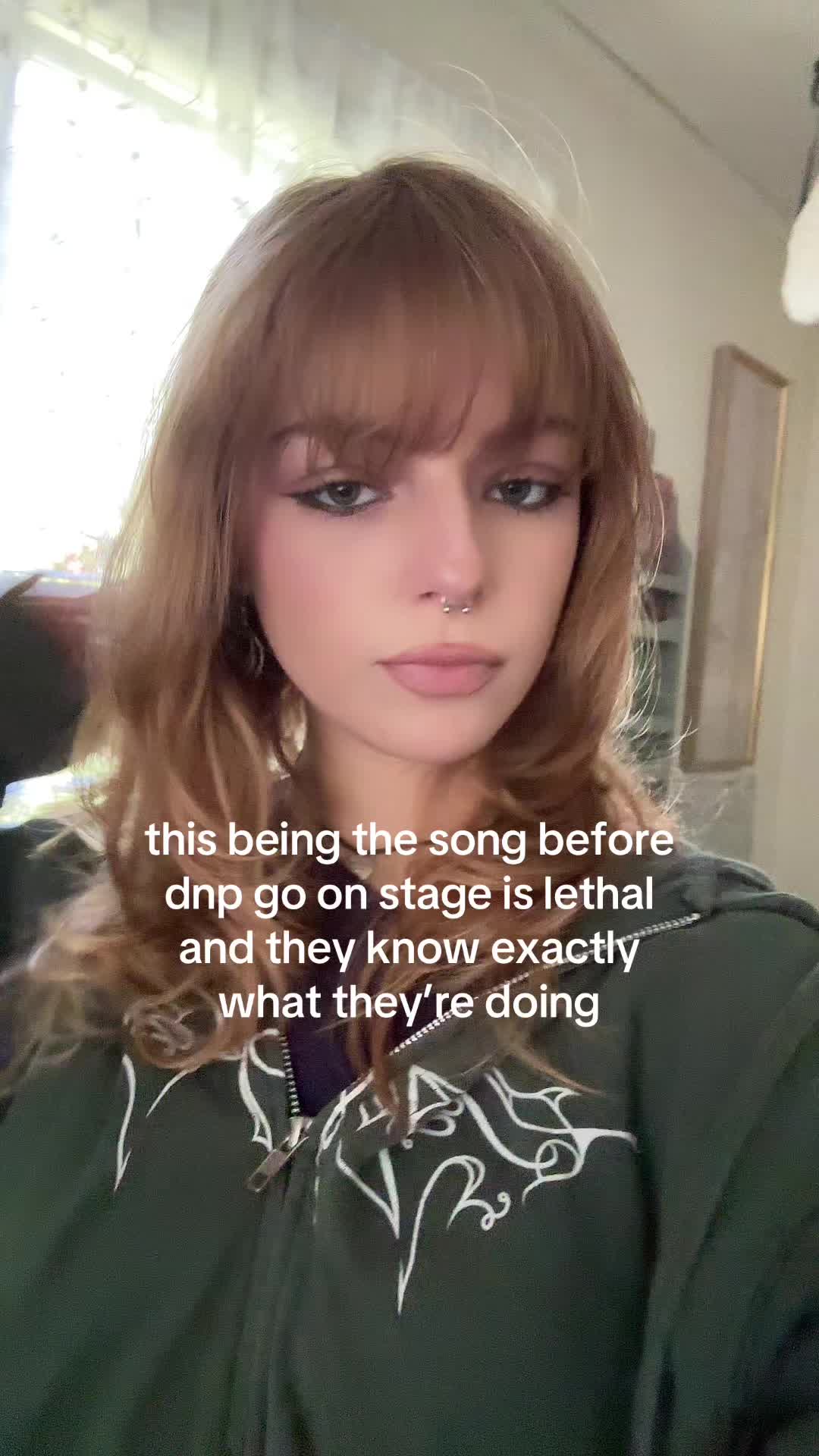 @🦢
