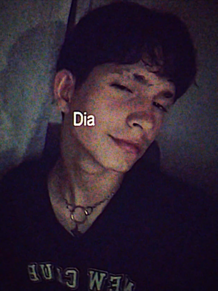 @corneer_