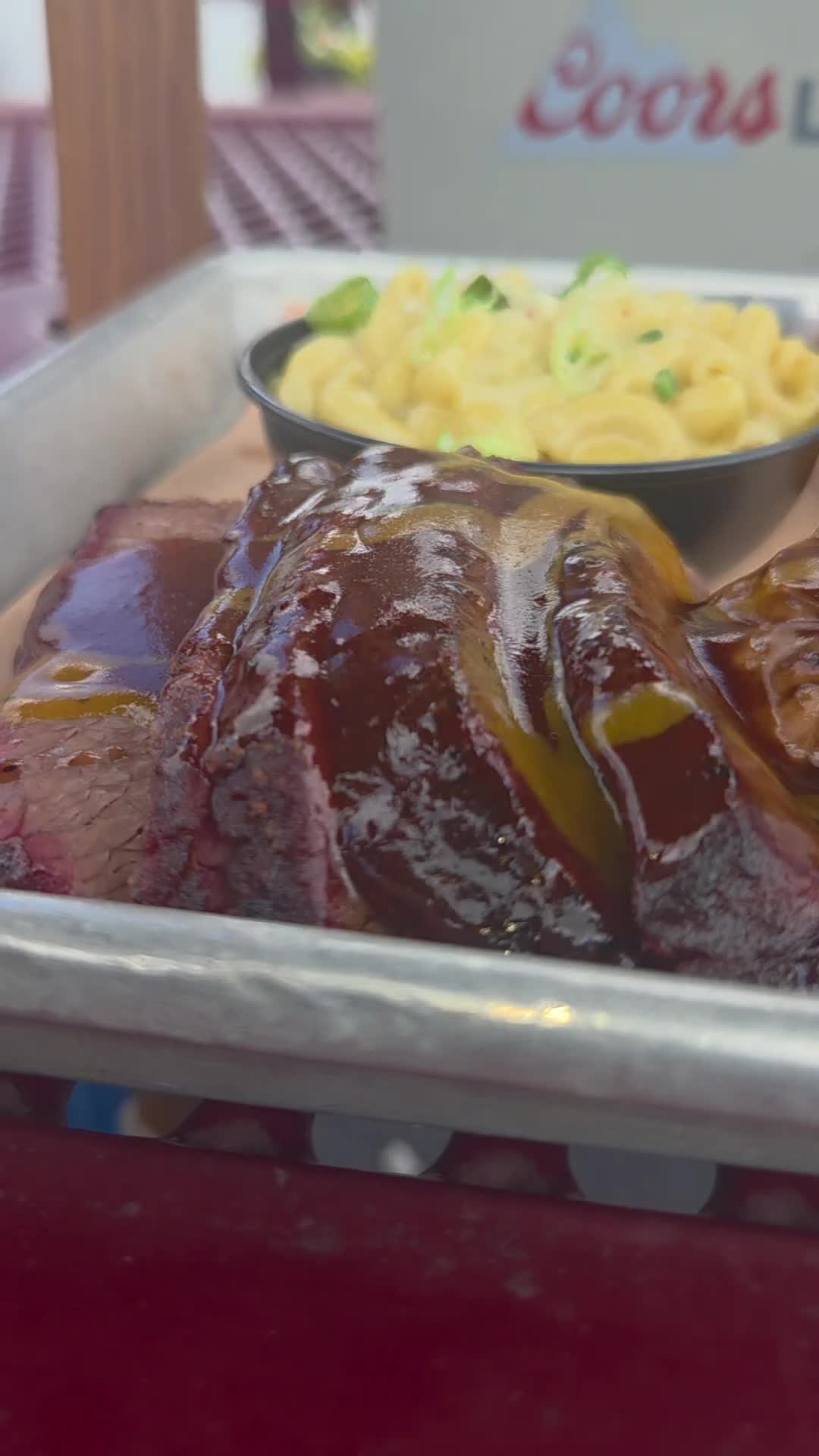 @thefoodconquer