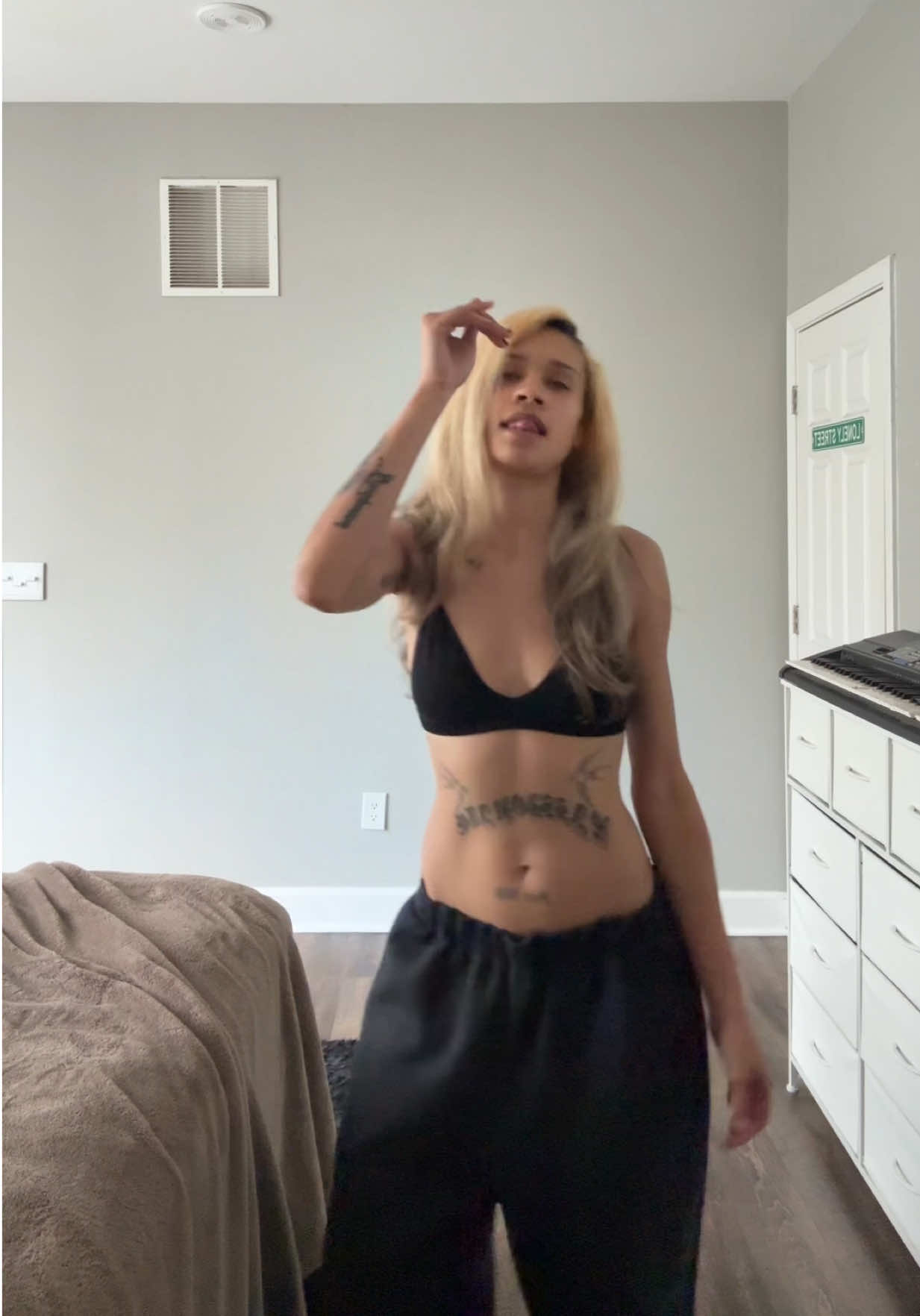 @shaianatalia