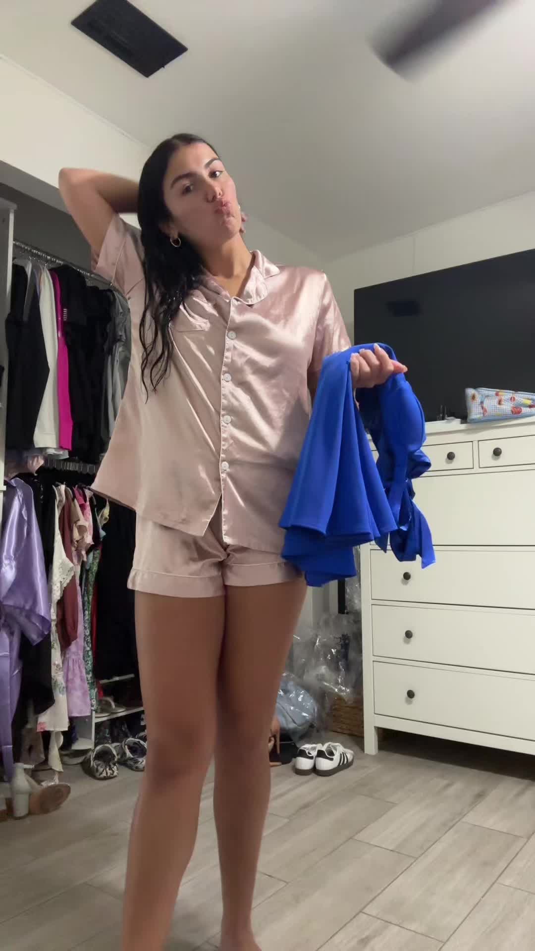 @livvv