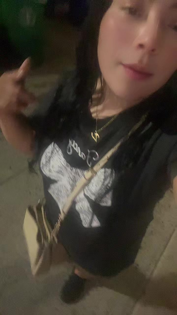 @Vivi🙏🇪🇨
