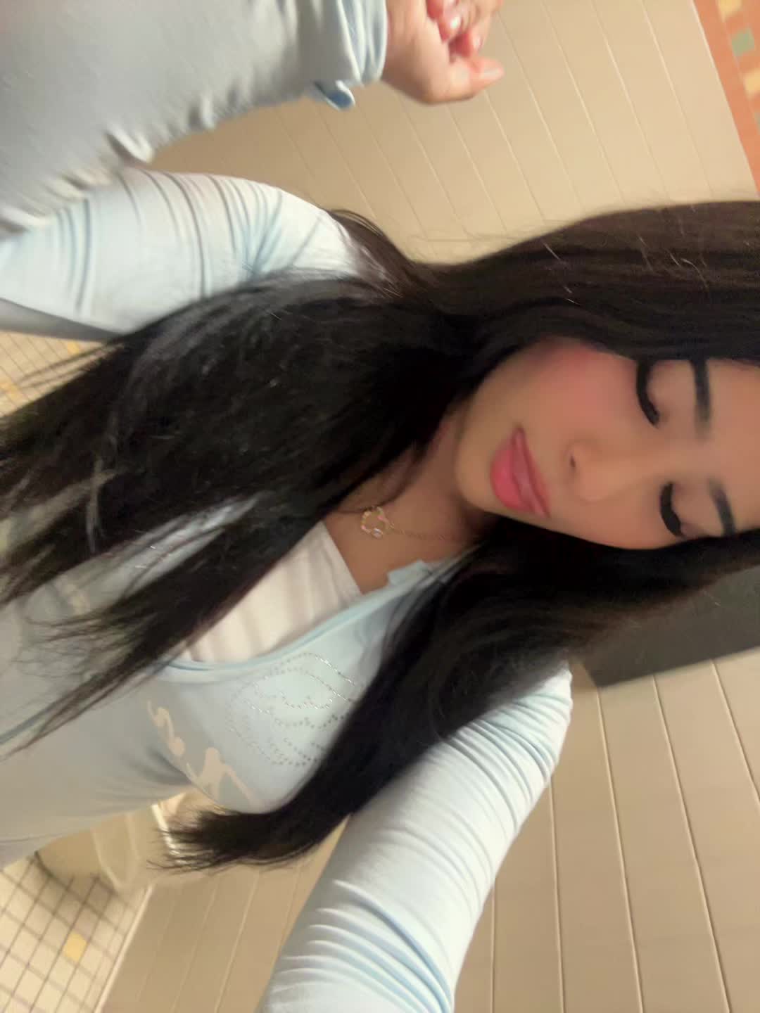@𝒮ℋ𝒜ℛ𝒜𝒴🍬