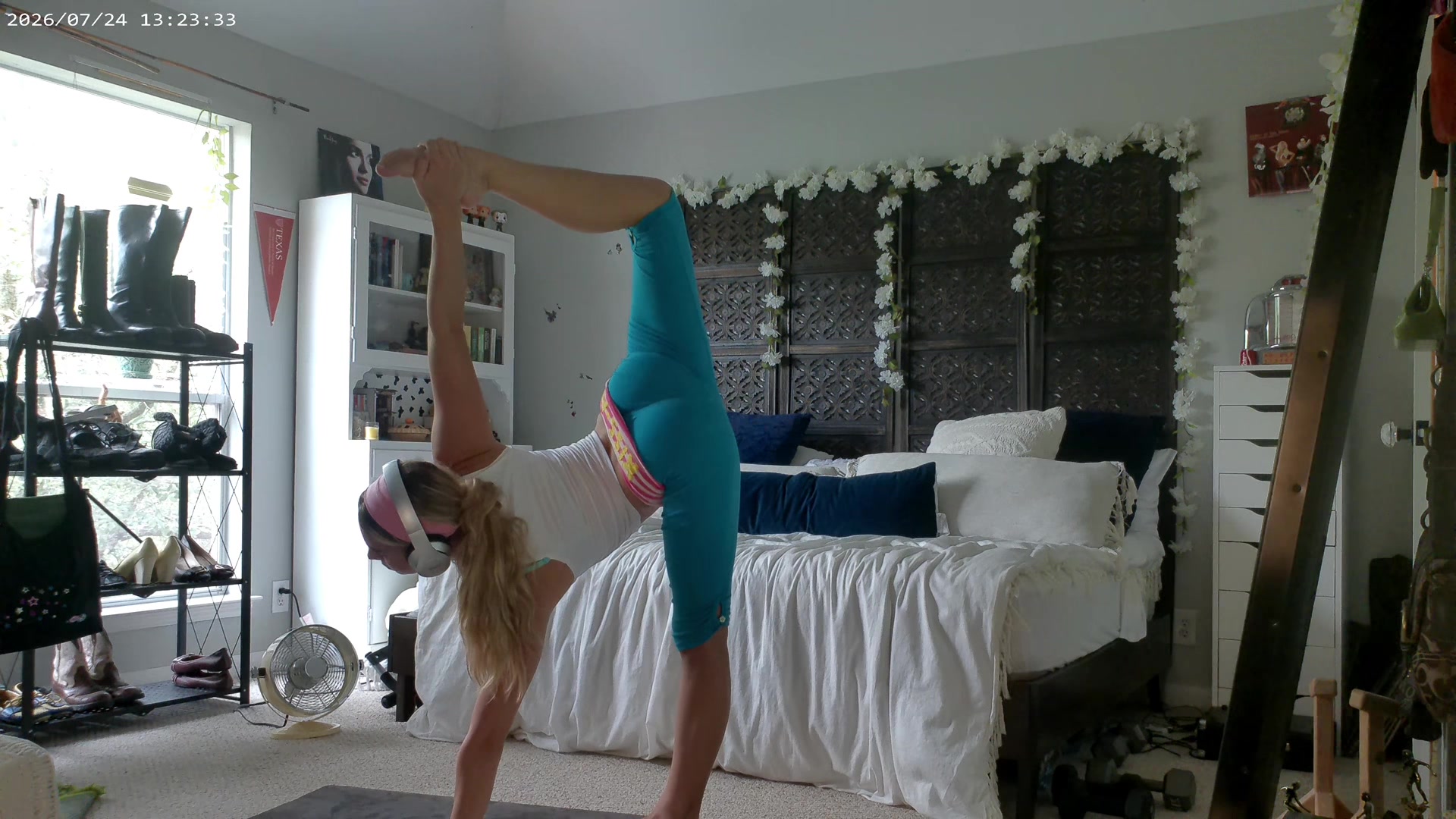 @CamillaManor