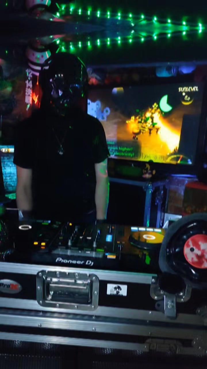 @Daf-t3r DJ