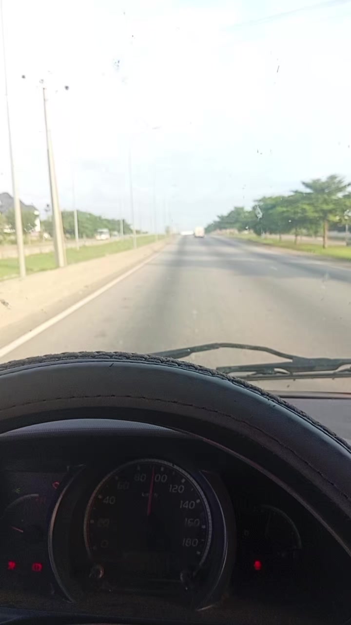 @xapa,a