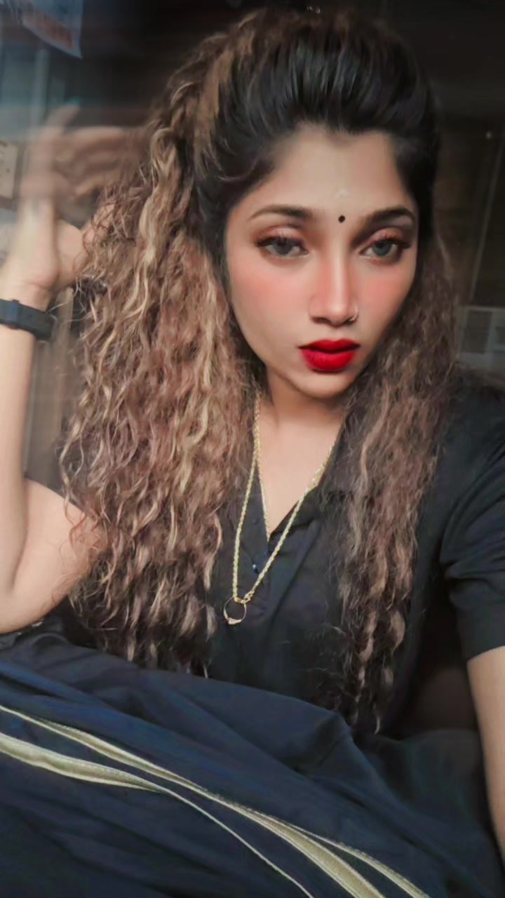 @Marykavitha_28 ♥️🖤
